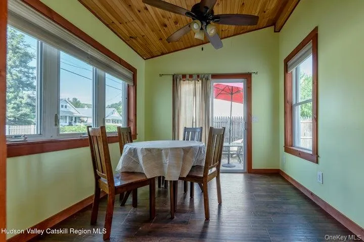 56 Emerick Street, Kingston, NY, 3 Bedrooms Bedrooms, 6 Rooms Rooms,1 BathroomBathrooms,Residential,For Rent,Emerick,0,1041203 56 Emerick Street, Kingston, NY, 3 Bedrooms Bedrooms, 6 Rooms Rooms,1 BathroomBathrooms,Residential,For Rent,Emerick,0,1041203