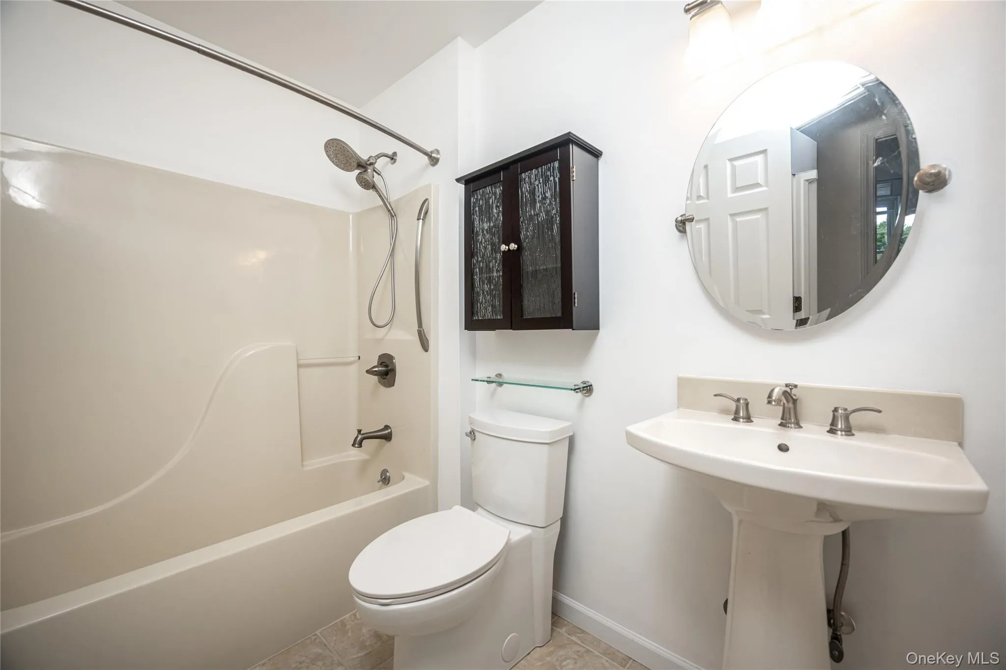 64 Tee Lane, Red Hook, NY, 3 Bedrooms Bedrooms, 7 Rooms Rooms,2 BathroomsBathrooms,Residential Lease,For Rent,Tee,0,1041204 64 Tee Lane, Red Hook, NY, 3 Bedrooms Bedrooms, 7 Rooms Rooms,2 BathroomsBathrooms,Residential Lease,For Rent,Tee,0,1041204