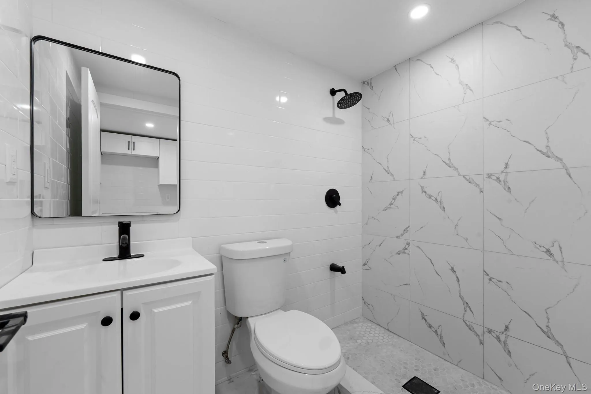 18704 Williamson Avenue, New York, NY, 4 Bedrooms Bedrooms, 12 Rooms Rooms,3 BathroomsBathrooms,Residential,For Rent,Williamson,0,1041205 18704 Williamson Avenue, New York, NY, 4 Bedrooms Bedrooms, 12 Rooms Rooms,3 BathroomsBathrooms,Residential,For Rent,Williamson,0,1041205