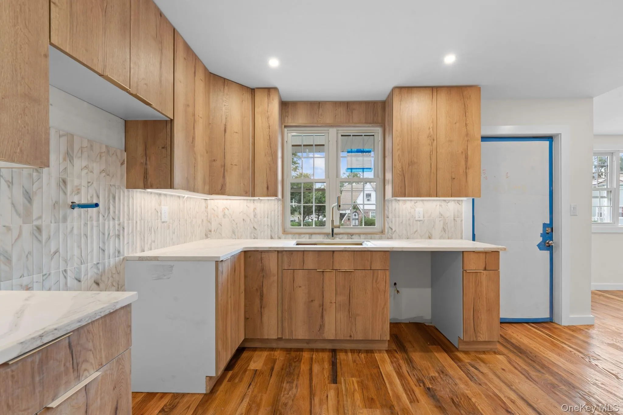 18704 Williamson Avenue, New York, NY, 4 Bedrooms Bedrooms, 12 Rooms Rooms,3 BathroomsBathrooms,Residential,For Rent,Williamson,0,1041205 18704 Williamson Avenue, New York, NY, 4 Bedrooms Bedrooms, 12 Rooms Rooms,3 BathroomsBathrooms,Residential,For Rent,Williamson,0,1041205