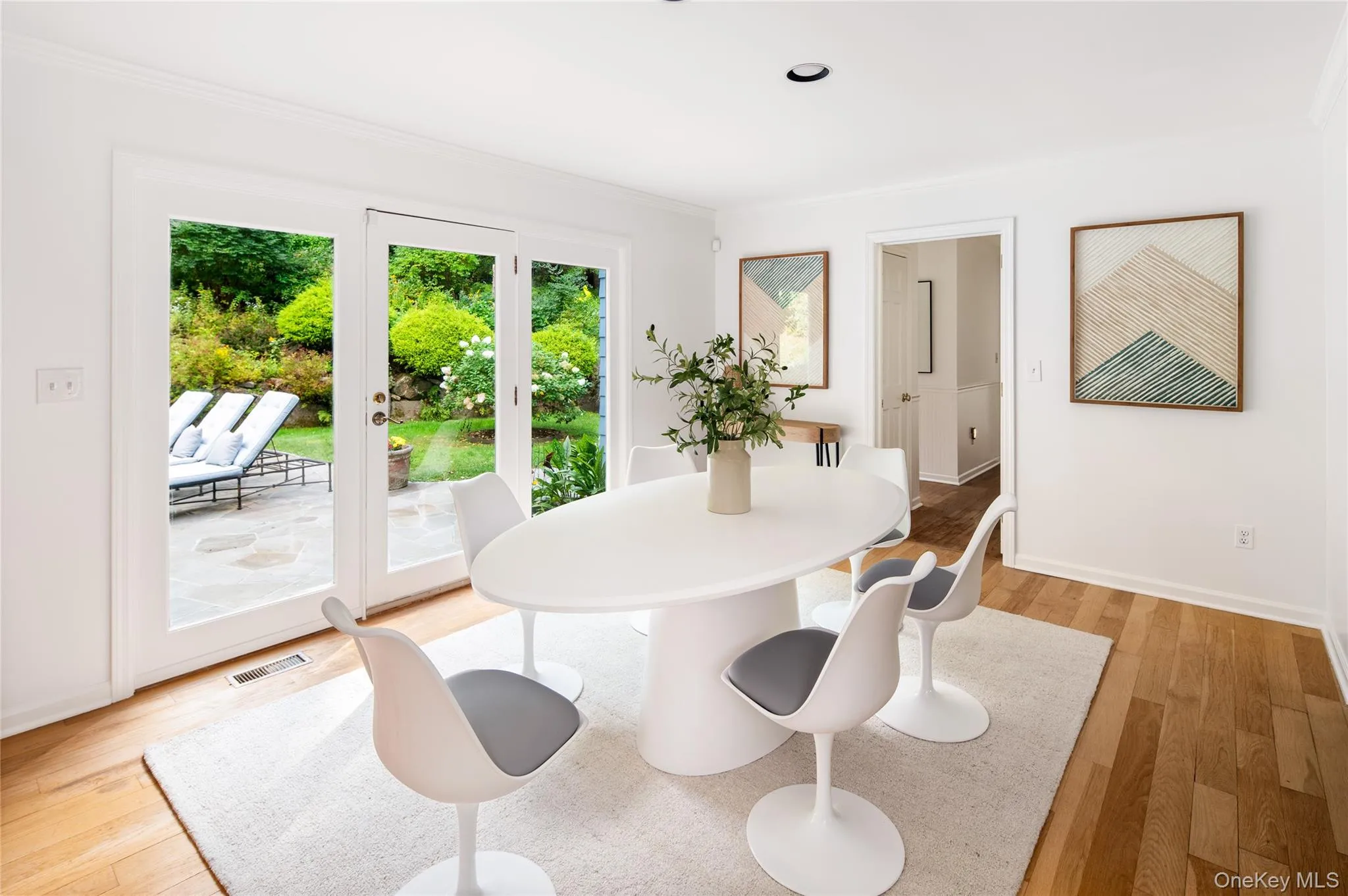 Shows door to laundry room, back entry in hall, access to garage, bedroom en-suite, Shows door to laundry room, back entry in hall, access to garage, bedroom en-suite,