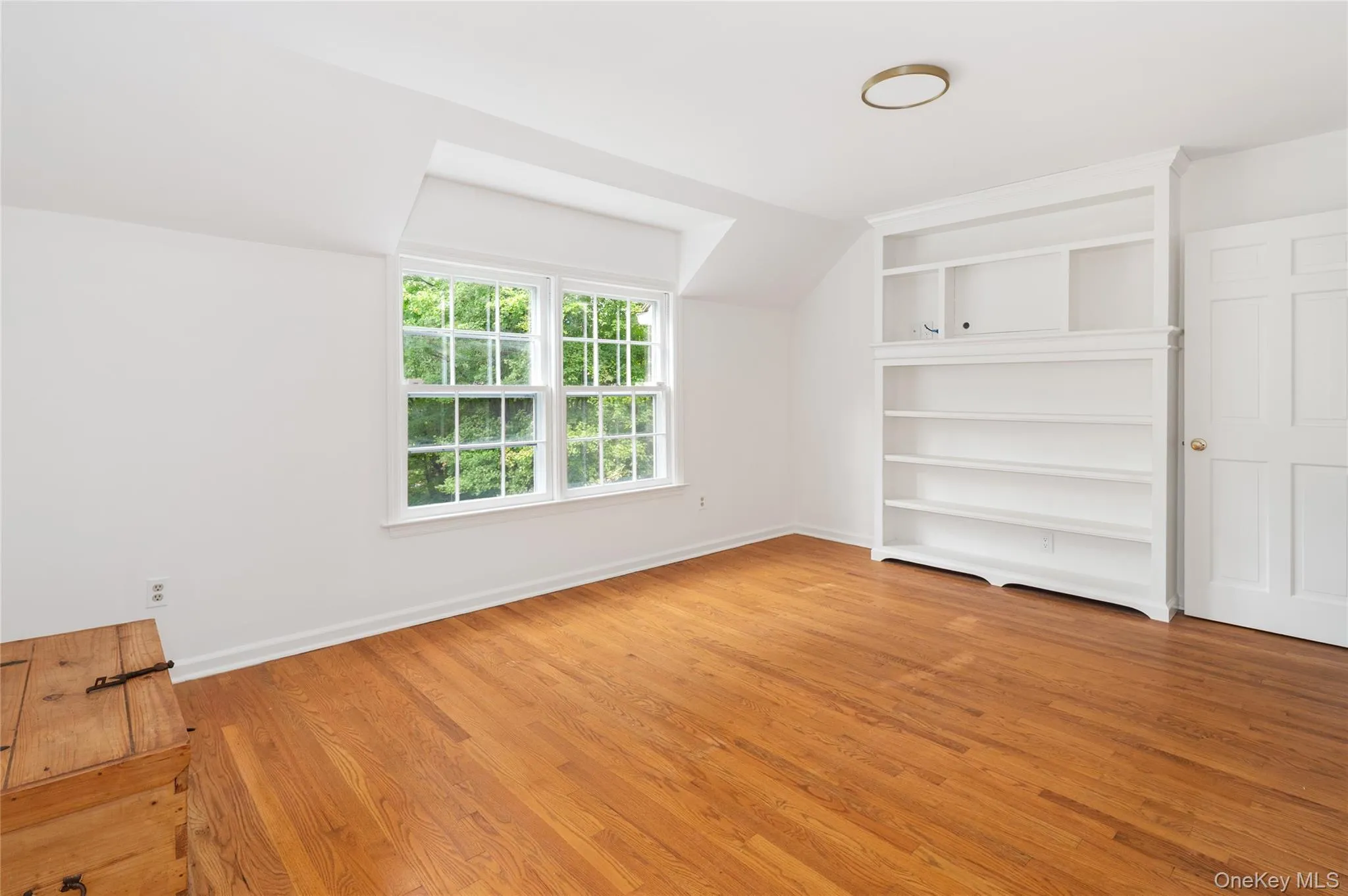 #4 with dressing area#5 bedroom not viewed #4 with dressing area#5 bedroom not viewed