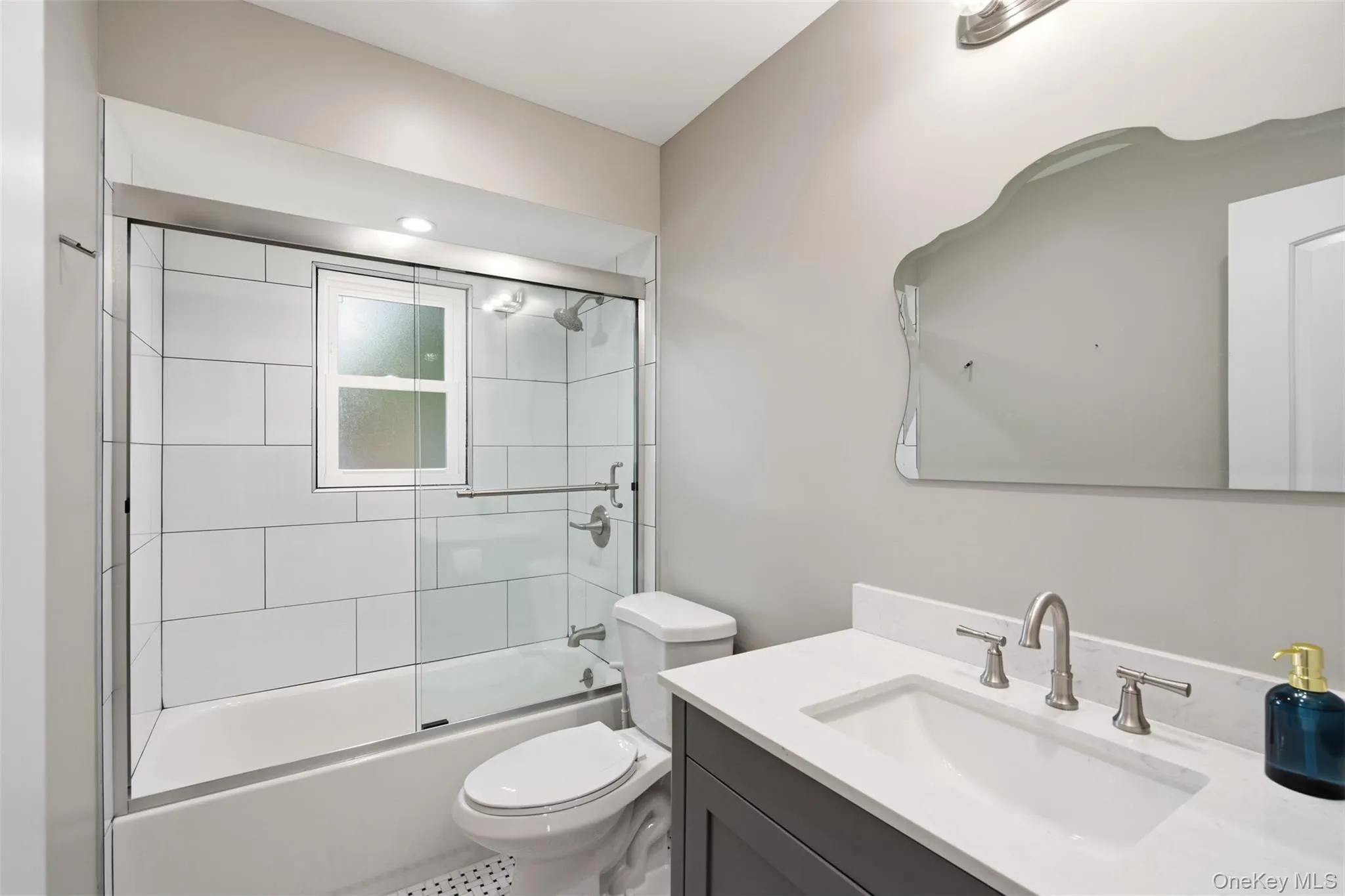 430 Hilda Street, Hempstead, NY, 4 Bedrooms Bedrooms, 6 Rooms Rooms,3 BathroomsBathrooms,Residential,For Rent,Hilda,0,1041212 430 Hilda Street, Hempstead, NY, 4 Bedrooms Bedrooms, 6 Rooms Rooms,3 BathroomsBathrooms,Residential,For Rent,Hilda,0,1041212