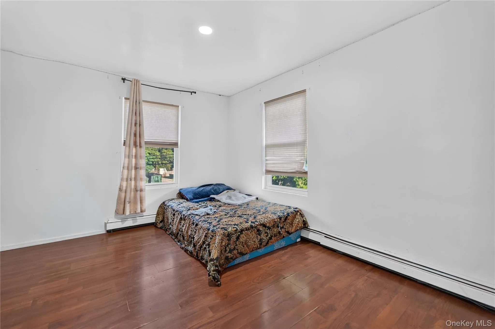 139 Smith Street, Babylon, NY, 6 Bedrooms Bedrooms, 16 Rooms Rooms,3 BathroomsBathrooms,Residential,For Rent,Smith,0,1041214 139 Smith Street, Babylon, NY, 6 Bedrooms Bedrooms, 16 Rooms Rooms,3 BathroomsBathrooms,Residential,For Rent,Smith,0,1041214