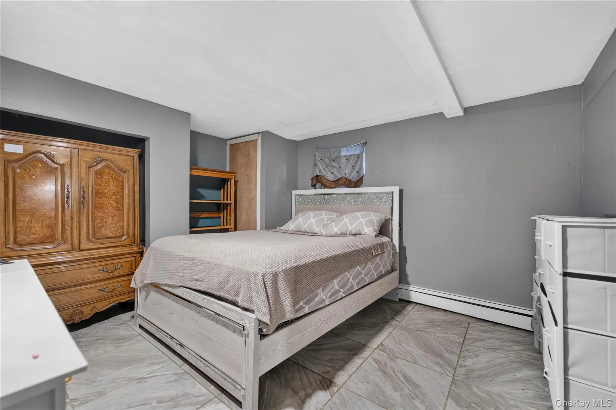139 Smith Street, Babylon, NY, 6 Bedrooms Bedrooms, 16 Rooms Rooms,3 BathroomsBathrooms,Residential,For Rent,Smith,0,1041214 139 Smith Street, Babylon, NY, 6 Bedrooms Bedrooms, 16 Rooms Rooms,3 BathroomsBathrooms,Residential,For Rent,Smith,0,1041214
