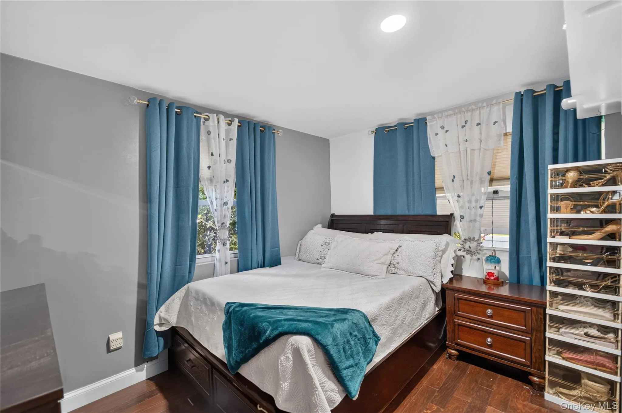 139 Smith Street, Babylon, NY, 6 Bedrooms Bedrooms, 16 Rooms Rooms,3 BathroomsBathrooms,Residential,For Rent,Smith,0,1041214 139 Smith Street, Babylon, NY, 6 Bedrooms Bedrooms, 16 Rooms Rooms,3 BathroomsBathrooms,Residential,For Rent,Smith,0,1041214