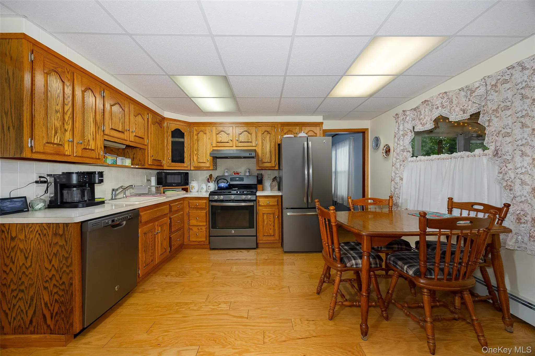 91 Maple Street, Beacon, NY, 4 Bedrooms Bedrooms, 11 Rooms Rooms,2 BathroomsBathrooms,Residential,For Rent,Maple,0,1041215 91 Maple Street, Beacon, NY, 4 Bedrooms Bedrooms, 11 Rooms Rooms,2 BathroomsBathrooms,Residential,For Rent,Maple,0,1041215