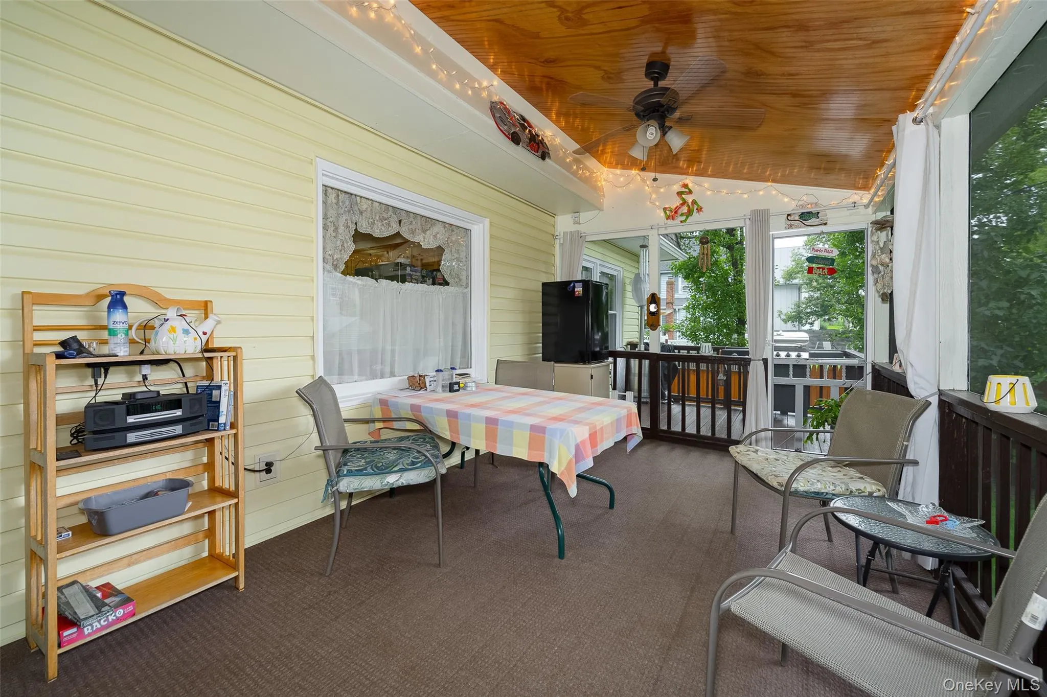 91 Maple Street, Beacon, NY, 4 Bedrooms Bedrooms, 11 Rooms Rooms,2 BathroomsBathrooms,Residential,For Rent,Maple,0,1041215 91 Maple Street, Beacon, NY, 4 Bedrooms Bedrooms, 11 Rooms Rooms,2 BathroomsBathrooms,Residential,For Rent,Maple,0,1041215