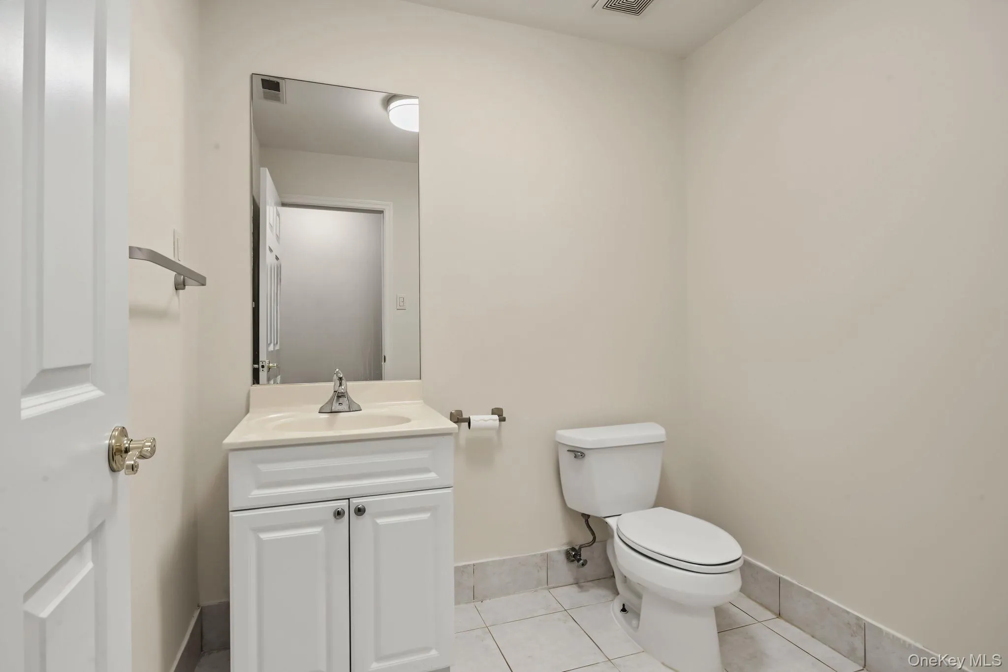 120 Woodruff Avenue, Eastchester, NY, 3 Bedrooms Bedrooms, 8 Rooms Rooms,2 BathroomsBathrooms,Residential Lease,For Rent,Woodruff,0,1041223 120 Woodruff Avenue, Eastchester, NY, 3 Bedrooms Bedrooms, 8 Rooms Rooms,2 BathroomsBathrooms,Residential Lease,For Rent,Woodruff,0,1041223