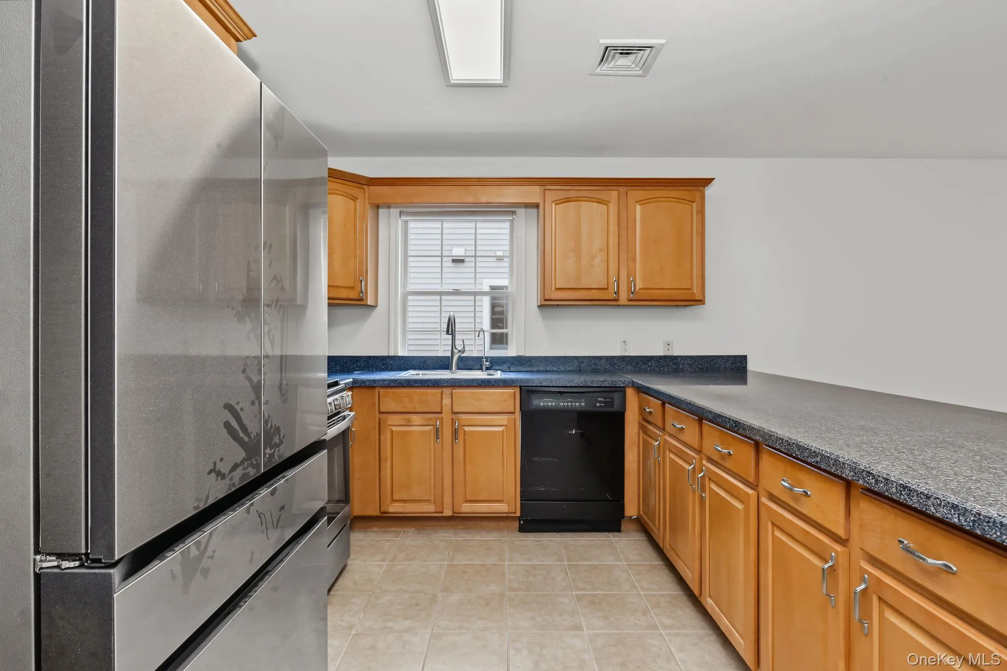 120 Woodruff Avenue, Eastchester, NY, 3 Bedrooms Bedrooms, 8 Rooms Rooms,2 BathroomsBathrooms,Residential Lease,For Rent,Woodruff,0,1041223 120 Woodruff Avenue, Eastchester, NY, 3 Bedrooms Bedrooms, 8 Rooms Rooms,2 BathroomsBathrooms,Residential Lease,For Rent,Woodruff,0,1041223
