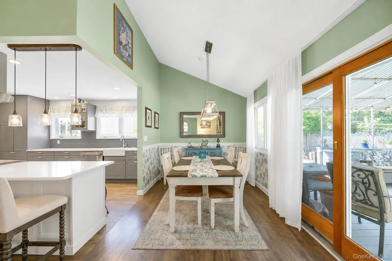 876 Greenbelt Parkway, Islip, NY, 4 Bedrooms Bedrooms, 9 Rooms Rooms,2 BathroomsBathrooms,Residential,For Rent,Greenbelt,0,1041226 876 Greenbelt Parkway, Islip, NY, 4 Bedrooms Bedrooms, 9 Rooms Rooms,2 BathroomsBathrooms,Residential,For Rent,Greenbelt,0,1041226