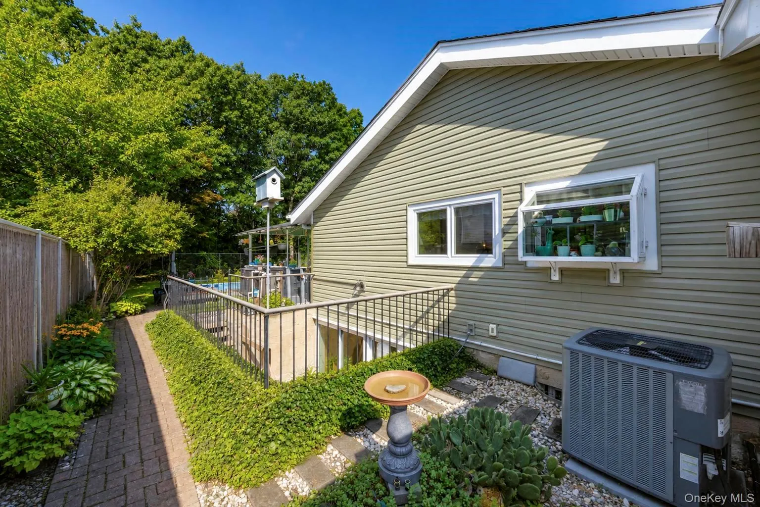 876 Greenbelt Parkway, Islip, NY, 4 Bedrooms Bedrooms, 9 Rooms Rooms,2 BathroomsBathrooms,Residential,For Rent,Greenbelt,0,1041226 876 Greenbelt Parkway, Islip, NY, 4 Bedrooms Bedrooms, 9 Rooms Rooms,2 BathroomsBathrooms,Residential,For Rent,Greenbelt,0,1041226