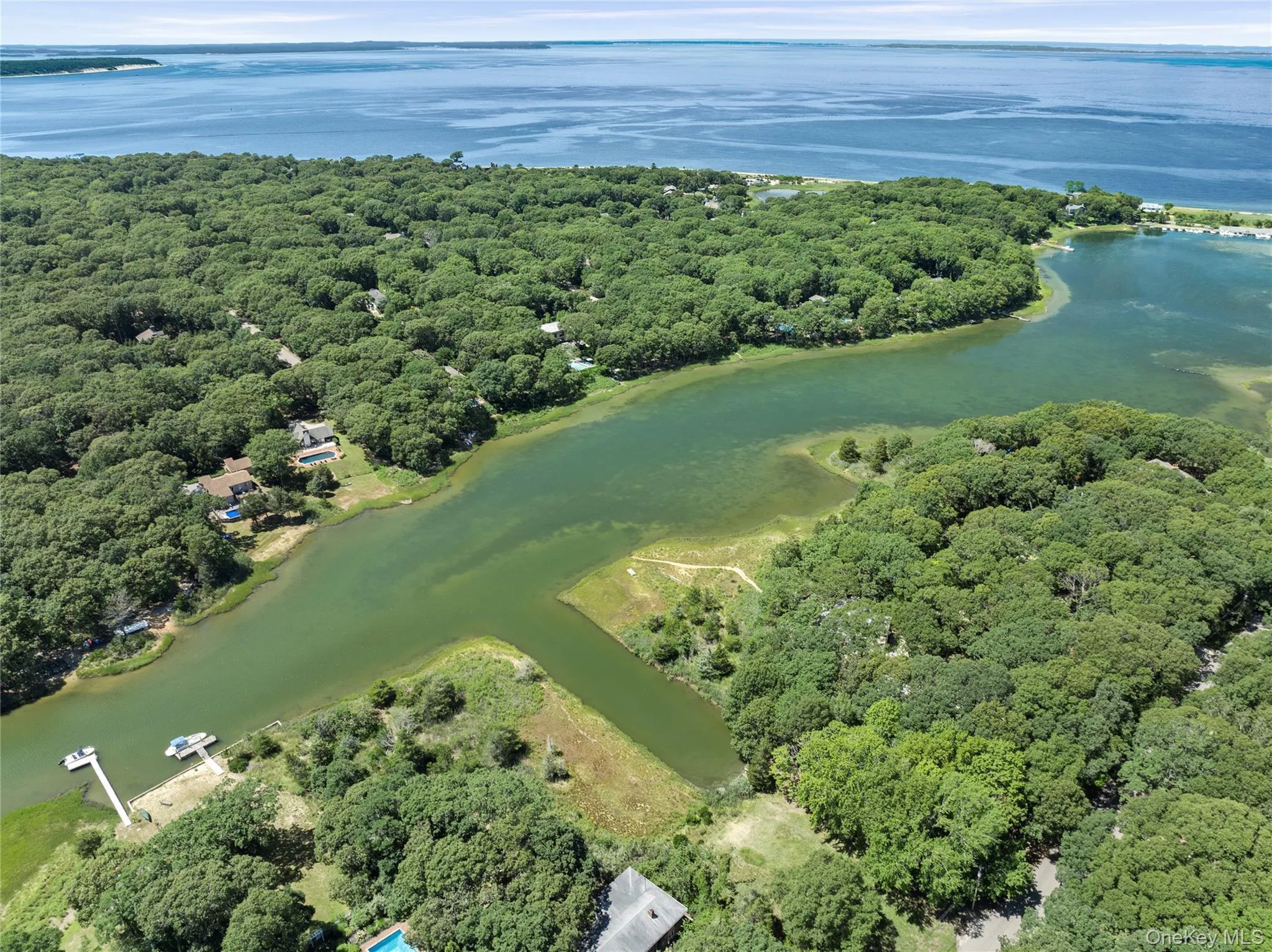 59 Isle Of Wight Road, East Hampton, NY, 3 Bedrooms Bedrooms, 8 Rooms Rooms,2 BathroomsBathrooms,Residential,For Rent,Isle Of Wight,0,1041229 59 Isle Of Wight Road, East Hampton, NY, 3 Bedrooms Bedrooms, 8 Rooms Rooms,2 BathroomsBathrooms,Residential,For Rent,Isle Of Wight,0,1041229