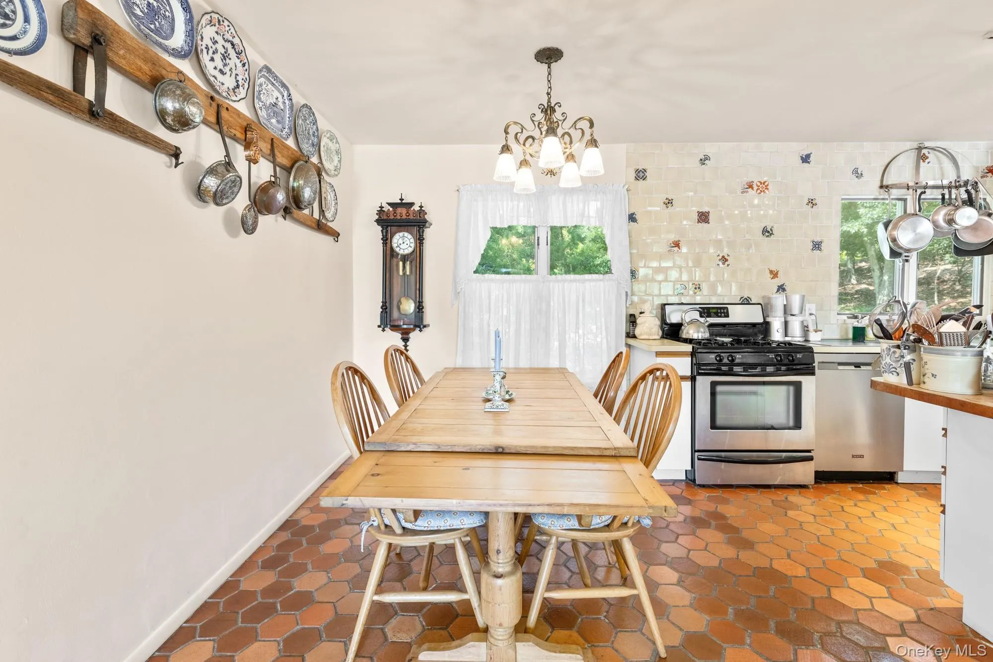 59 Isle Of Wight Road, East Hampton, NY, 3 Bedrooms Bedrooms, 8 Rooms Rooms,2 BathroomsBathrooms,Residential,For Rent,Isle Of Wight,0,1041229 59 Isle Of Wight Road, East Hampton, NY, 3 Bedrooms Bedrooms, 8 Rooms Rooms,2 BathroomsBathrooms,Residential,For Rent,Isle Of Wight,0,1041229