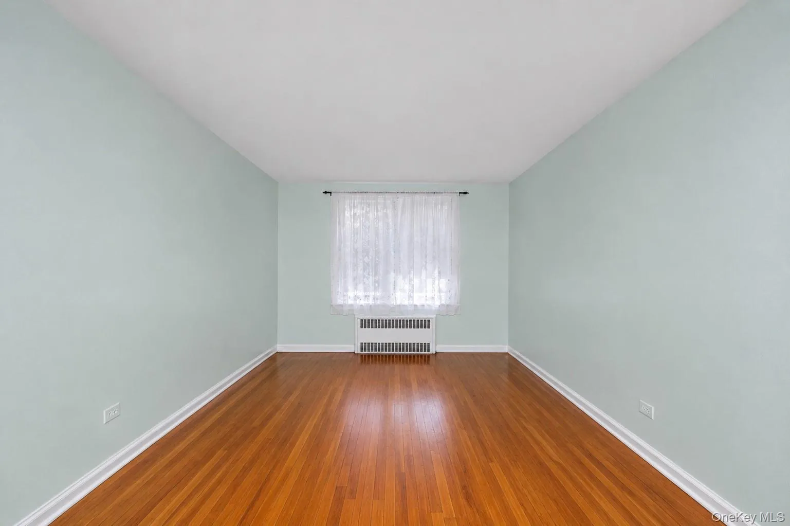 83-85 Woodhaven Boulevard, New York, NY, 2 Bedrooms Bedrooms, 5 Rooms Rooms,1 BathroomBathrooms,Residential,For Rent,Woodhaven,0,1041231 83-85 Woodhaven Boulevard, New York, NY, 2 Bedrooms Bedrooms, 5 Rooms Rooms,1 BathroomBathrooms,Residential,For Rent,Woodhaven,0,1041231