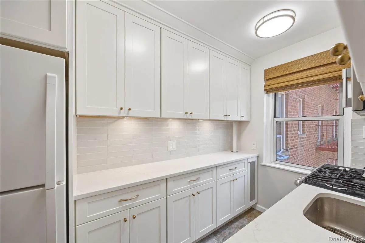 821 Bronx River Road, Yonkers, NY, 1 Bedroom Bedrooms, 4 Rooms Rooms,1 BathroomBathrooms,Residential,For Rent,Bronx River,0,1041232 821 Bronx River Road, Yonkers, NY, 1 Bedroom Bedrooms, 4 Rooms Rooms,1 BathroomBathrooms,Residential,For Rent,Bronx River,0,1041232