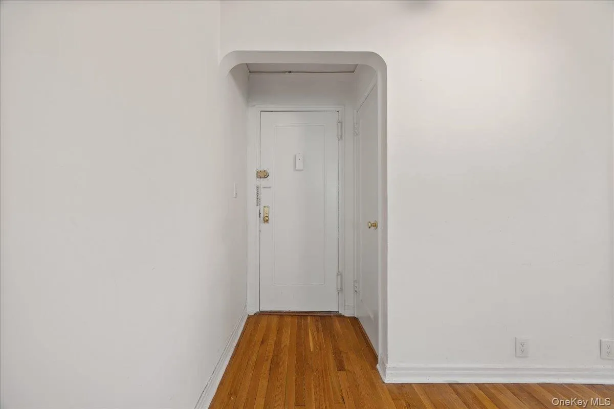 821 Bronx River Road, Yonkers, NY, 1 Bedroom Bedrooms, 4 Rooms Rooms,1 BathroomBathrooms,Residential,For Rent,Bronx River,0,1041232 821 Bronx River Road, Yonkers, NY, 1 Bedroom Bedrooms, 4 Rooms Rooms,1 BathroomBathrooms,Residential,For Rent,Bronx River,0,1041232