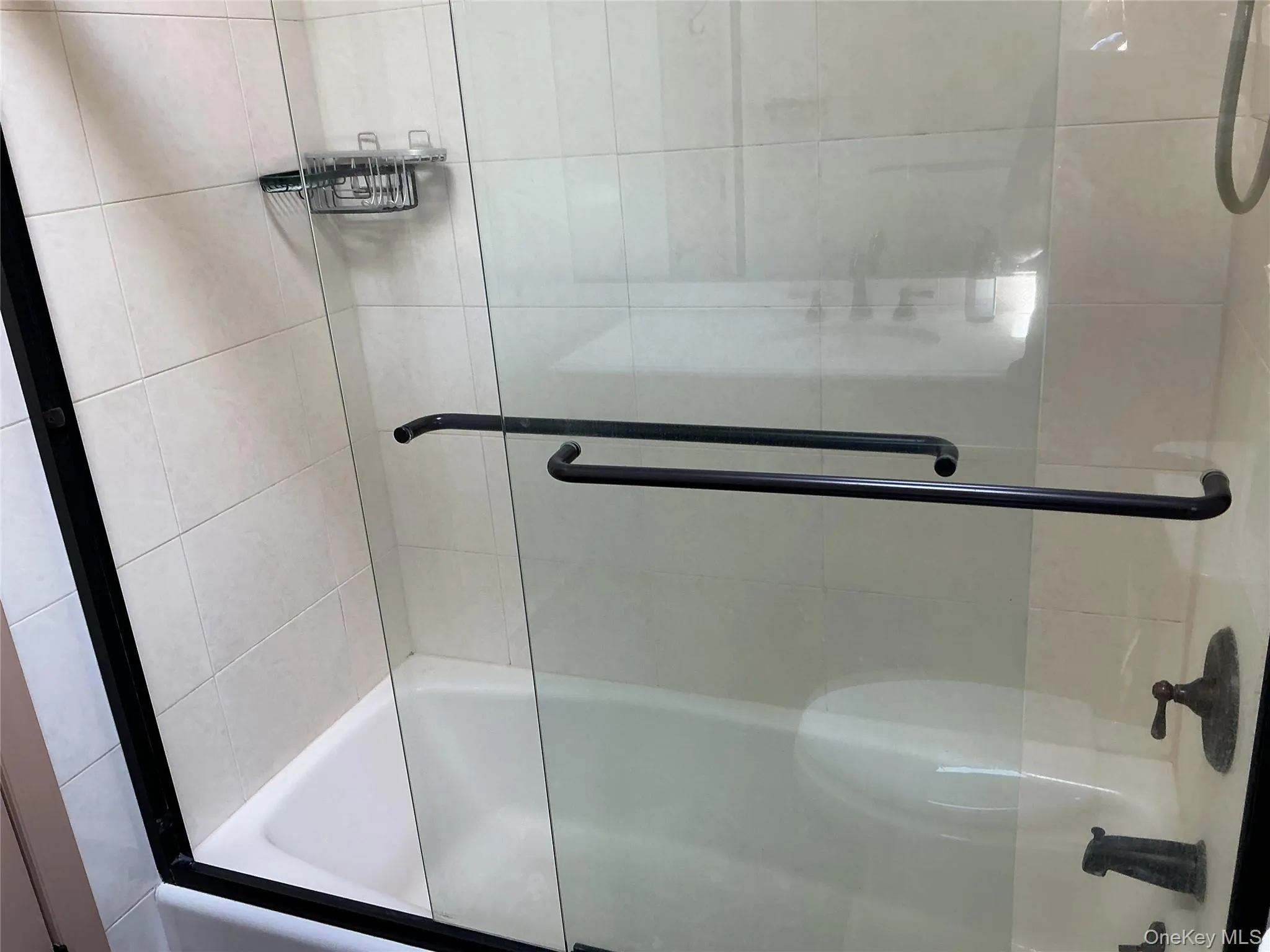 11 Frankel Road, Oyster Bay, NY, 3 Bedrooms Bedrooms, 7 Rooms Rooms,2 BathroomsBathrooms,Residential Lease,For Rent,Frankel,0,1041233 11 Frankel Road, Oyster Bay, NY, 3 Bedrooms Bedrooms, 7 Rooms Rooms,2 BathroomsBathrooms,Residential Lease,For Rent,Frankel,0,1041233