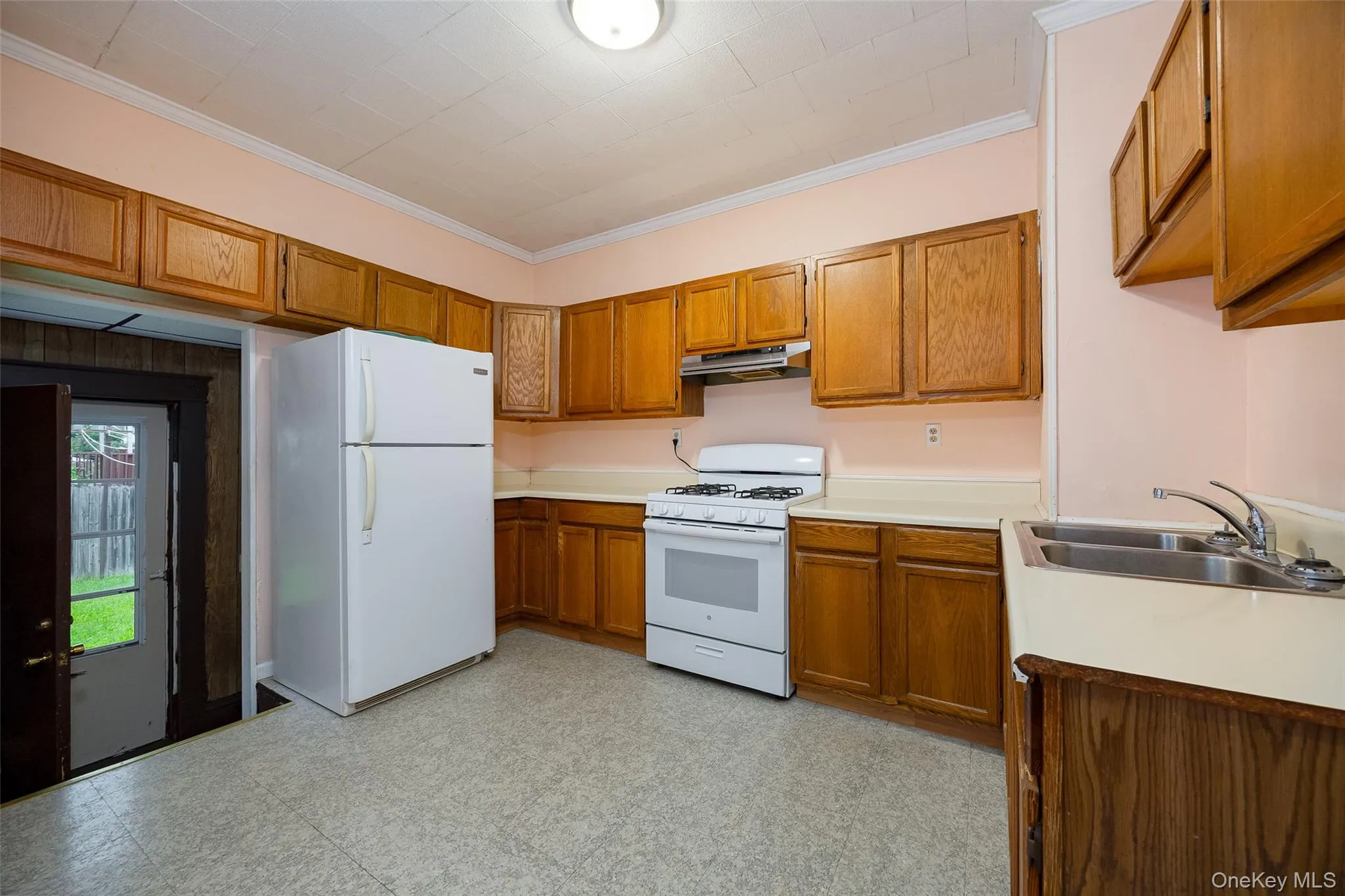 42 Oak Street, Beacon, NY, 2 Bedrooms Bedrooms, 6 Rooms Rooms,1 BathroomBathrooms,Residential,For Rent,Oak,0,1041236 42 Oak Street, Beacon, NY, 2 Bedrooms Bedrooms, 6 Rooms Rooms,1 BathroomBathrooms,Residential,For Rent,Oak,0,1041236