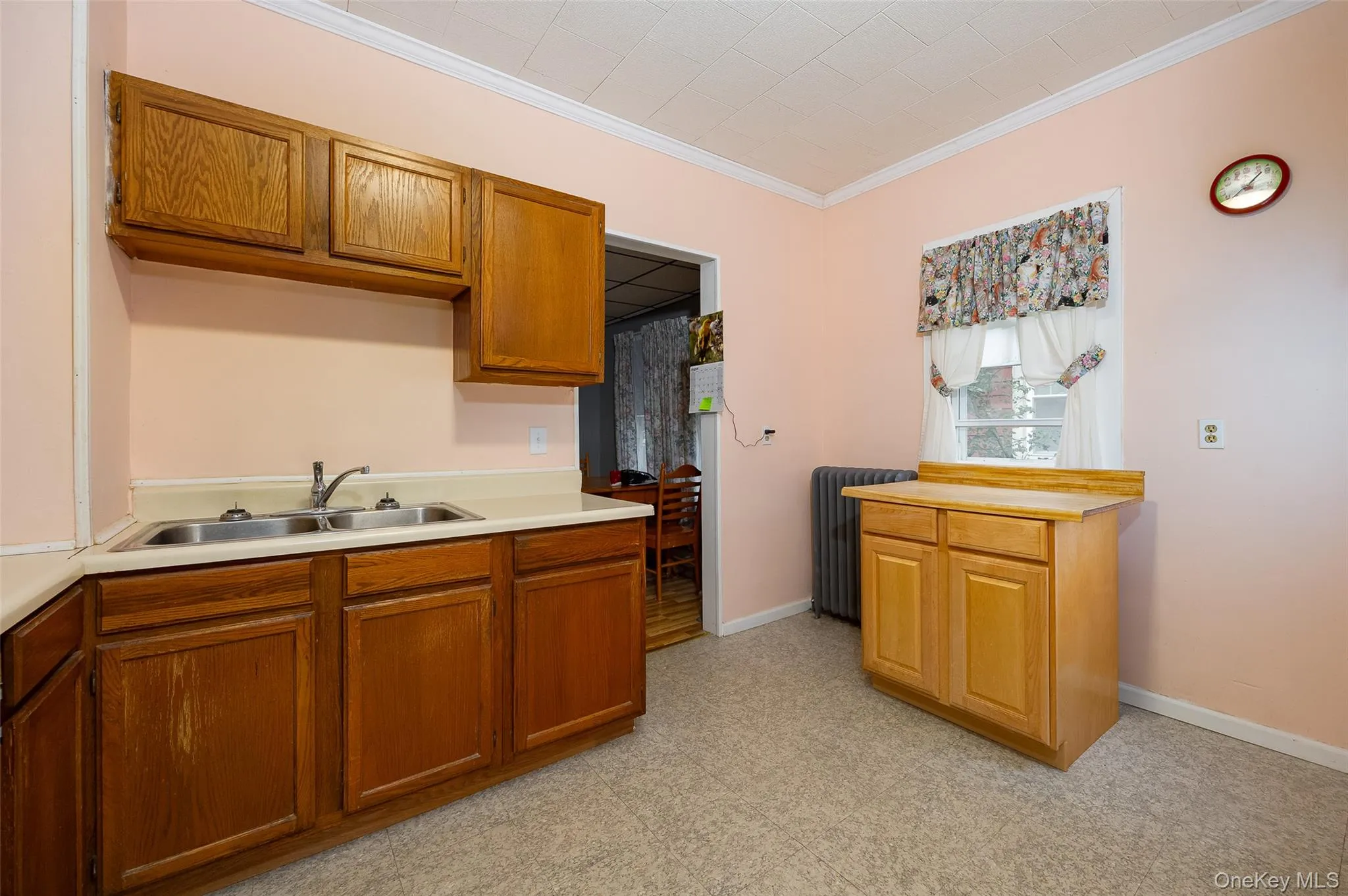 42 Oak Street, Beacon, NY, 2 Bedrooms Bedrooms, 6 Rooms Rooms,1 BathroomBathrooms,Residential,For Rent,Oak,0,1041236 42 Oak Street, Beacon, NY, 2 Bedrooms Bedrooms, 6 Rooms Rooms,1 BathroomBathrooms,Residential,For Rent,Oak,0,1041236