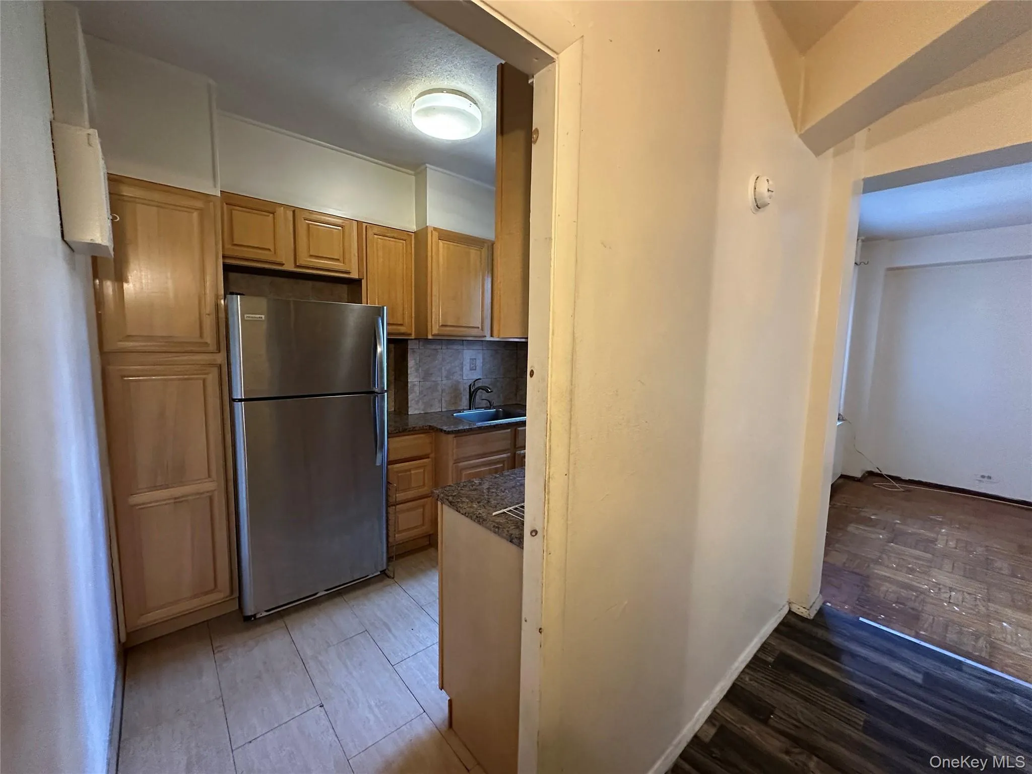 1579 Metropolitan Avenue, New York, NY, 2 Bedrooms Bedrooms, 5 Rooms Rooms,1 BathroomBathrooms,Residential,For Rent,Metropolitan,0,1041237 1579 Metropolitan Avenue, New York, NY, 2 Bedrooms Bedrooms, 5 Rooms Rooms,1 BathroomBathrooms,Residential,For Rent,Metropolitan,0,1041237