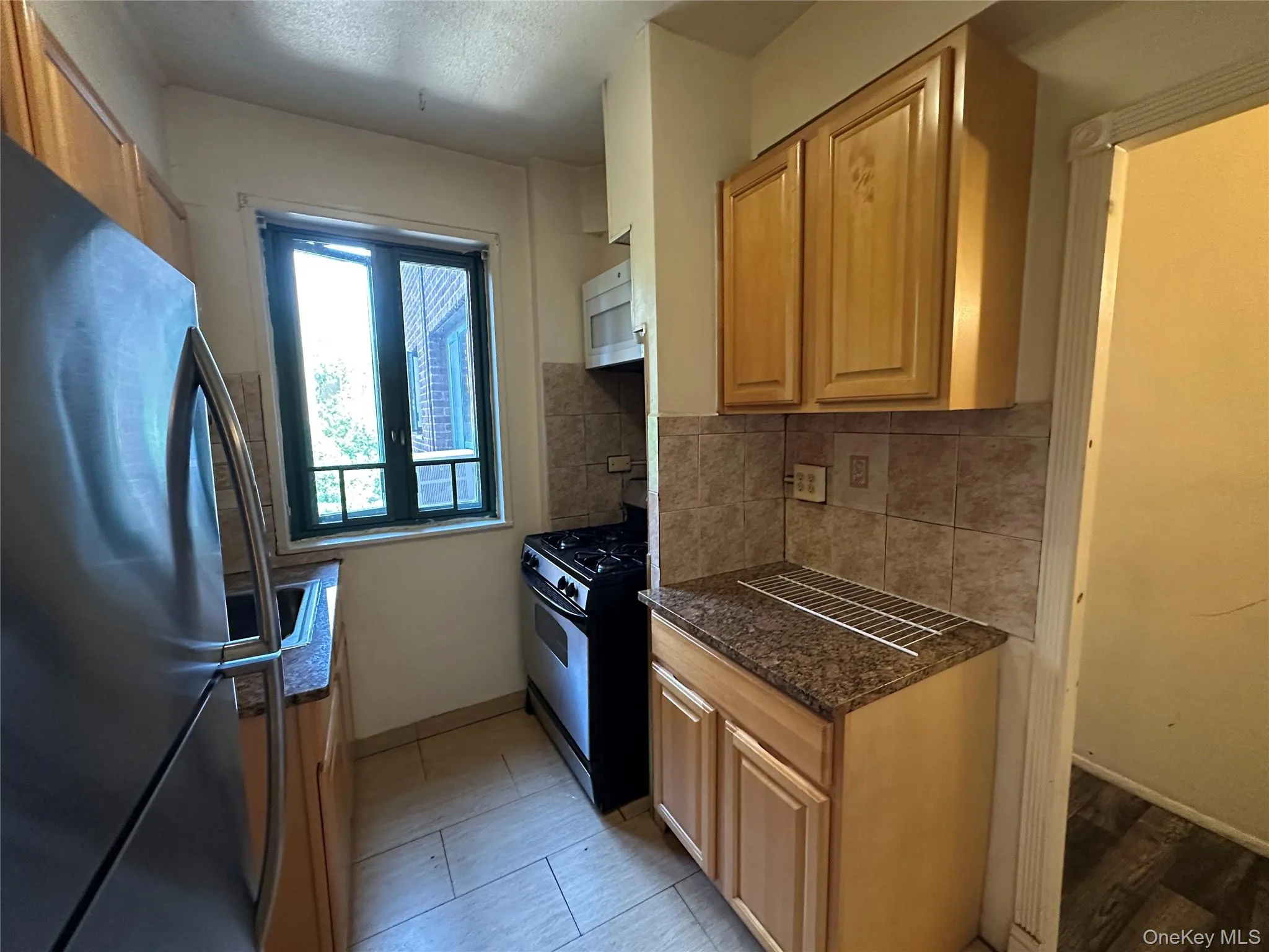1579 Metropolitan Avenue, New York, NY, 2 Bedrooms Bedrooms, 5 Rooms Rooms,1 BathroomBathrooms,Residential,For Rent,Metropolitan,0,1041237 1579 Metropolitan Avenue, New York, NY, 2 Bedrooms Bedrooms, 5 Rooms Rooms,1 BathroomBathrooms,Residential,For Rent,Metropolitan,0,1041237