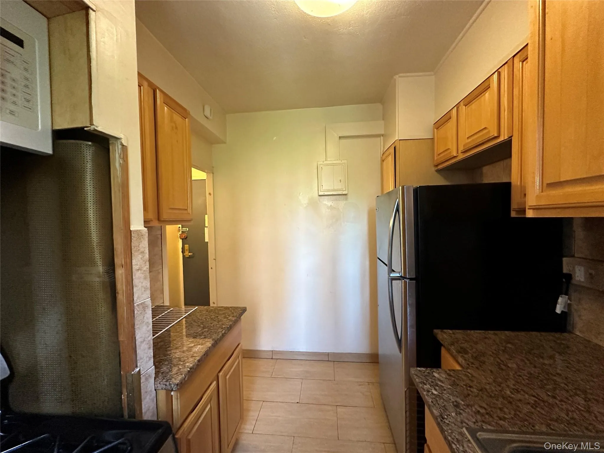 1579 Metropolitan Avenue, New York, NY, 2 Bedrooms Bedrooms, 5 Rooms Rooms,1 BathroomBathrooms,Residential,For Rent,Metropolitan,0,1041237 1579 Metropolitan Avenue, New York, NY, 2 Bedrooms Bedrooms, 5 Rooms Rooms,1 BathroomBathrooms,Residential,For Rent,Metropolitan,0,1041237