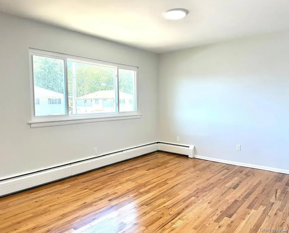 65 Florida Avenue, Hempstead, NY, 1 Bedroom Bedrooms, 9 Rooms Rooms,2 BathroomsBathrooms,Residential Lease,For Rent,Florida,0,1041240 65 Florida Avenue, Hempstead, NY, 1 Bedroom Bedrooms, 9 Rooms Rooms,2 BathroomsBathrooms,Residential Lease,For Rent,Florida,0,1041240
