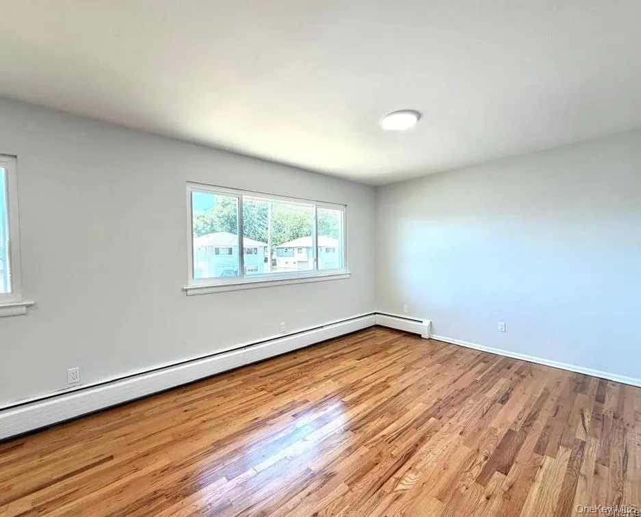 65 Florida Avenue, Hempstead, NY, 1 Bedroom Bedrooms, 9 Rooms Rooms,2 BathroomsBathrooms,Residential Lease,For Rent,Florida,0,1041240 65 Florida Avenue, Hempstead, NY, 1 Bedroom Bedrooms, 9 Rooms Rooms,2 BathroomsBathrooms,Residential Lease,For Rent,Florida,0,1041240