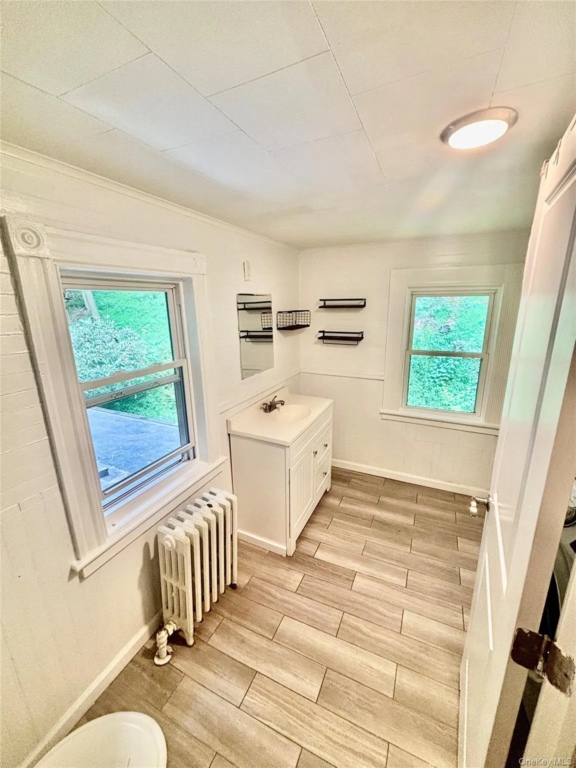 15 Lipani Road, Cornwall, NY, 2 Bedrooms Bedrooms, 5 Rooms Rooms,1 BathroomBathrooms,Residential Lease,For Rent,Lipani,0,1041246 15 Lipani Road, Cornwall, NY, 2 Bedrooms Bedrooms, 5 Rooms Rooms,1 BathroomBathrooms,Residential Lease,For Rent,Lipani,0,1041246