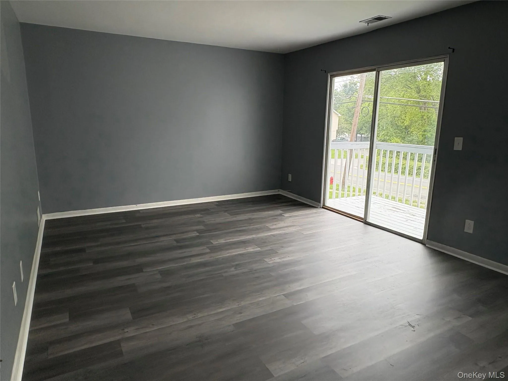 240 Schutt Road, Wallkill, NY, 1 Bedroom Bedrooms, 5 Rooms Rooms,1 BathroomBathrooms,Residential Lease,For Rent,Schutt,0,1041247 240 Schutt Road, Wallkill, NY, 1 Bedroom Bedrooms, 5 Rooms Rooms,1 BathroomBathrooms,Residential Lease,For Rent,Schutt,0,1041247