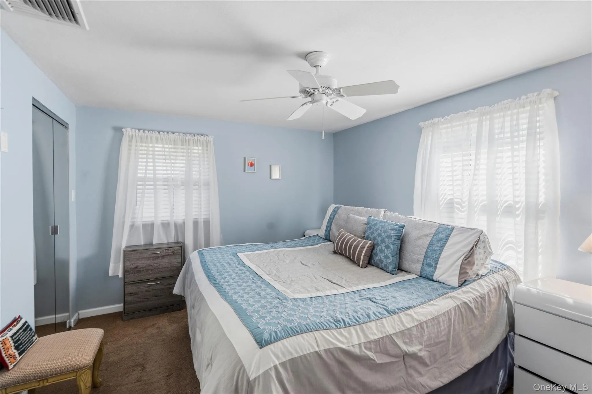120 Budenos Drive, Islip, NY, 3 Bedrooms Bedrooms, 6 Rooms Rooms,1 BathroomBathrooms,Residential,For Rent,Budenos,0,1041248 120 Budenos Drive, Islip, NY, 3 Bedrooms Bedrooms, 6 Rooms Rooms,1 BathroomBathrooms,Residential,For Rent,Budenos,0,1041248