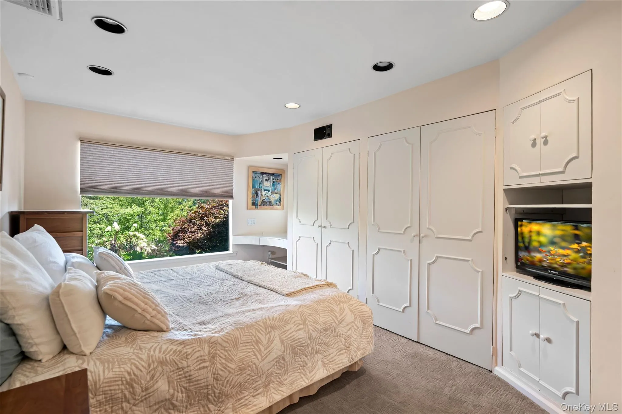 18 Lake Road, North Hempstead, NY, 5 Bedrooms Bedrooms, 13 Rooms Rooms,4 BathroomsBathrooms,Residential,For Rent,Lake,0,1041251 18 Lake Road, North Hempstead, NY, 5 Bedrooms Bedrooms, 13 Rooms Rooms,4 BathroomsBathrooms,Residential,For Rent,Lake,0,1041251