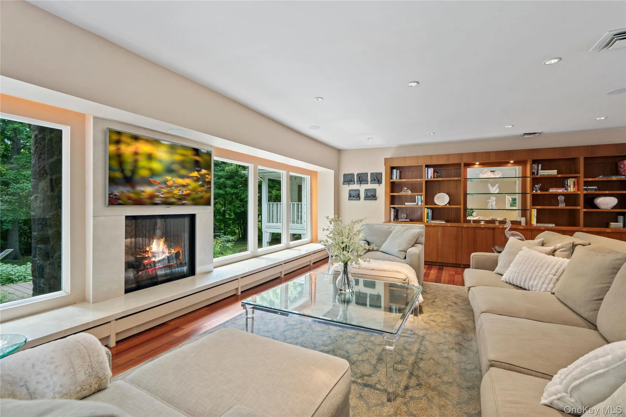 18 Lake Road, North Hempstead, NY, 5 Bedrooms Bedrooms, 13 Rooms Rooms,4 BathroomsBathrooms,Residential,For Rent,Lake,0,1041251 18 Lake Road, North Hempstead, NY, 5 Bedrooms Bedrooms, 13 Rooms Rooms,4 BathroomsBathrooms,Residential,For Rent,Lake,0,1041251
