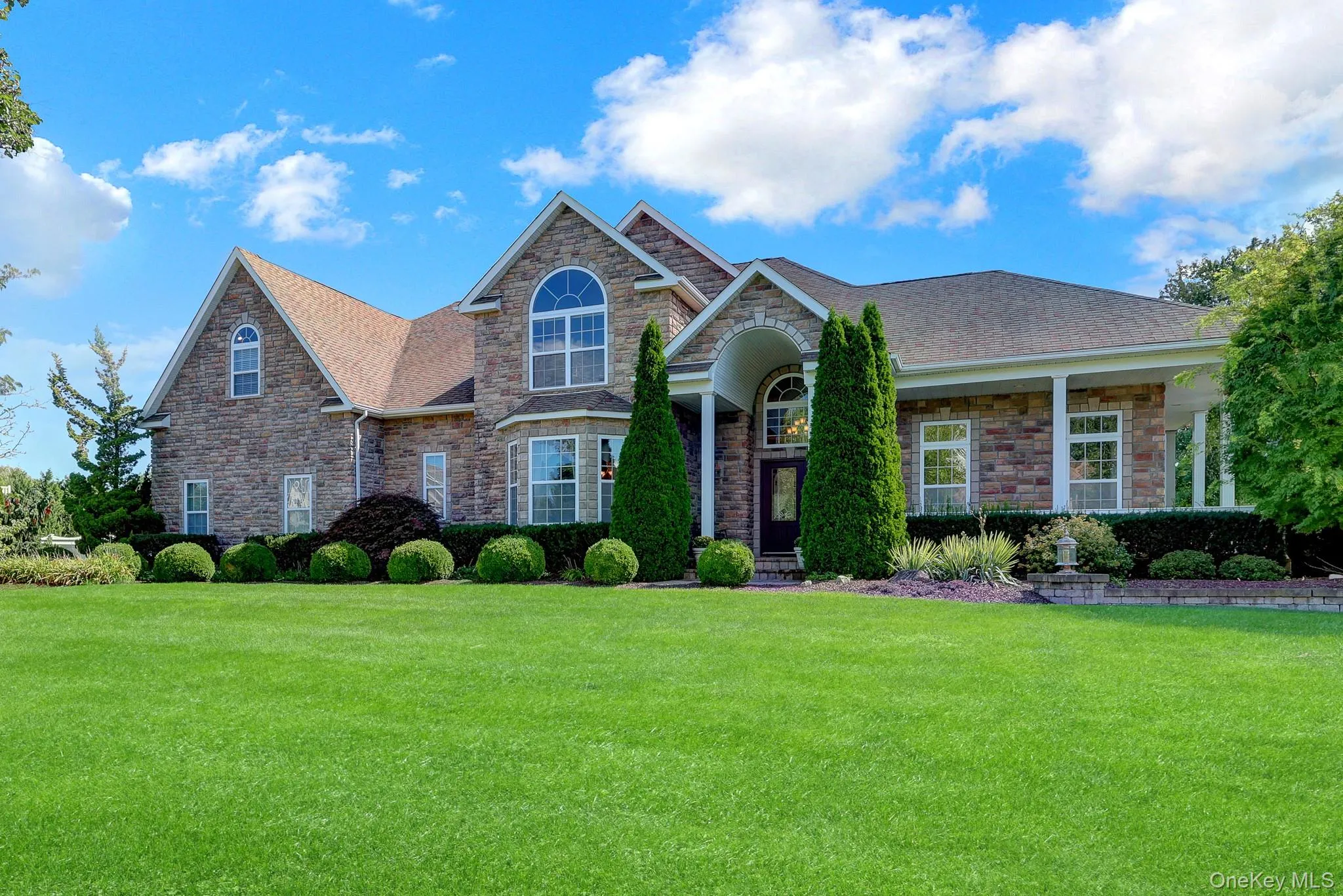 3 Sherwood Drive, Brookhaven, NY, 5 Bedrooms Bedrooms, 11 Rooms Rooms,3 BathroomsBathrooms,Residential,For Rent,Sherwood,0,1041252 3 Sherwood Drive, Brookhaven, NY, 5 Bedrooms Bedrooms, 11 Rooms Rooms,3 BathroomsBathrooms,Residential,For Rent,Sherwood,0,1041252