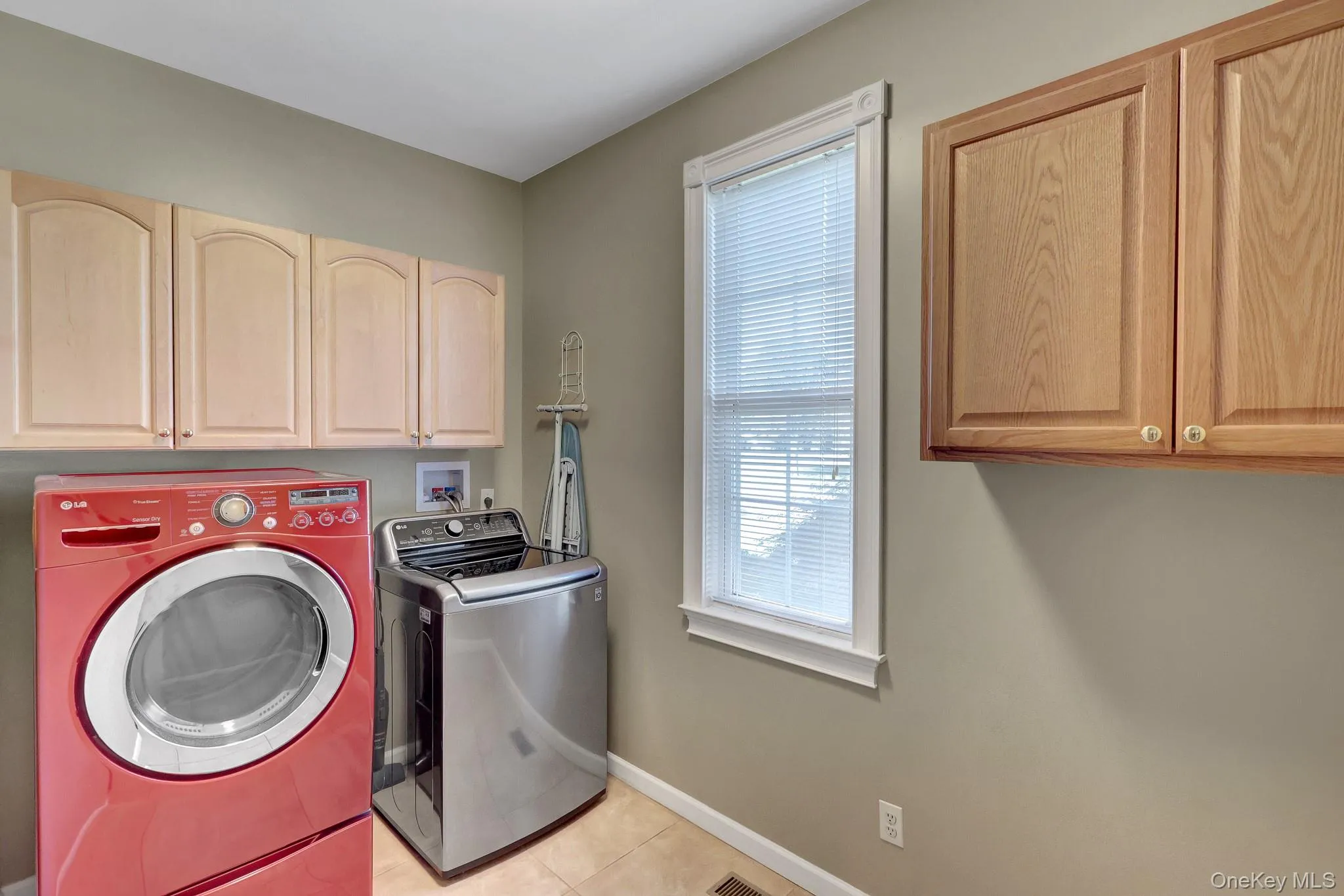 3 Sherwood Drive, Brookhaven, NY, 5 Bedrooms Bedrooms, 11 Rooms Rooms,3 BathroomsBathrooms,Residential,For Rent,Sherwood,0,1041252 3 Sherwood Drive, Brookhaven, NY, 5 Bedrooms Bedrooms, 11 Rooms Rooms,3 BathroomsBathrooms,Residential,For Rent,Sherwood,0,1041252