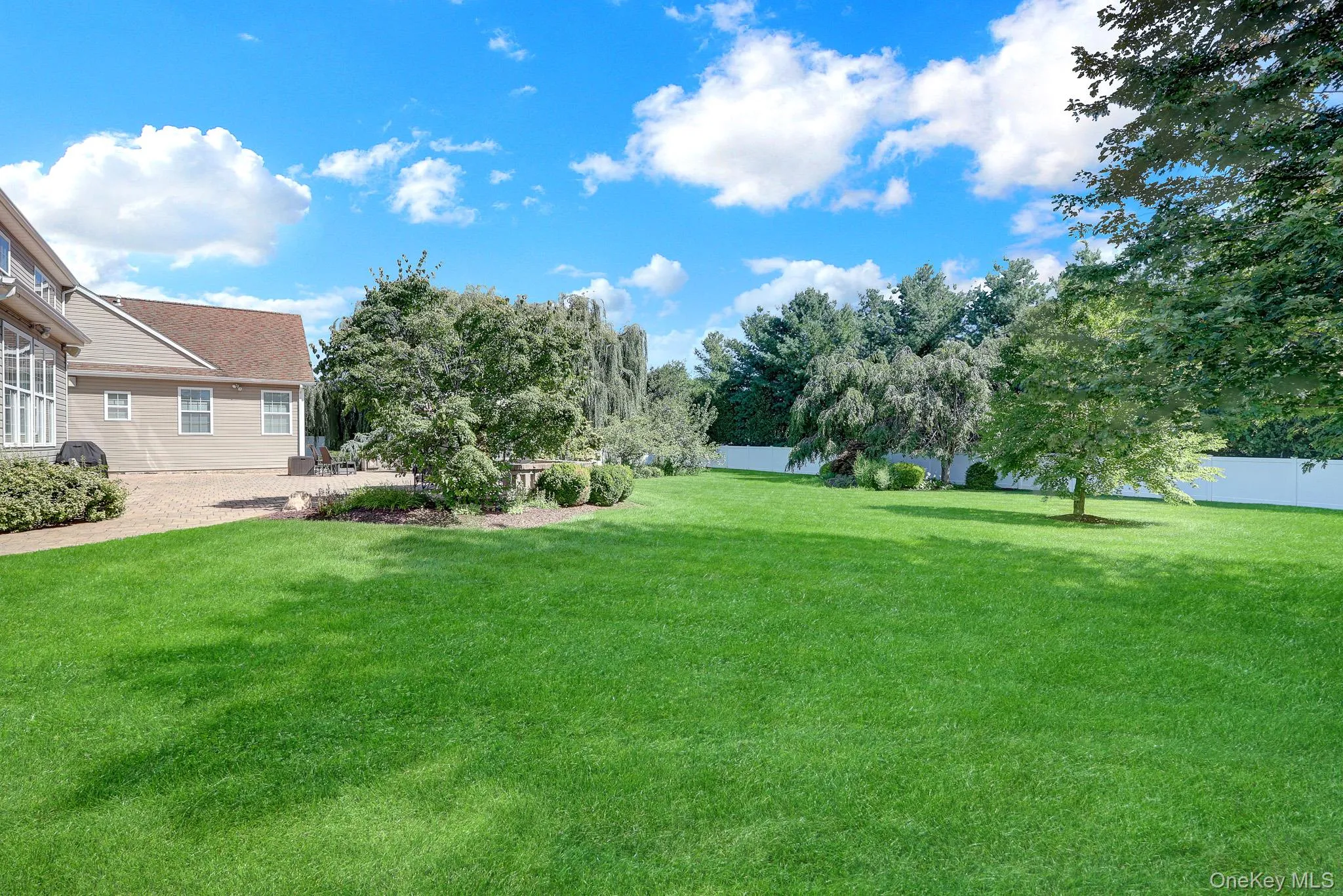 3 Sherwood Drive, Brookhaven, NY, 5 Bedrooms Bedrooms, 11 Rooms Rooms,3 BathroomsBathrooms,Residential,For Rent,Sherwood,0,1041252 3 Sherwood Drive, Brookhaven, NY, 5 Bedrooms Bedrooms, 11 Rooms Rooms,3 BathroomsBathrooms,Residential,For Rent,Sherwood,0,1041252