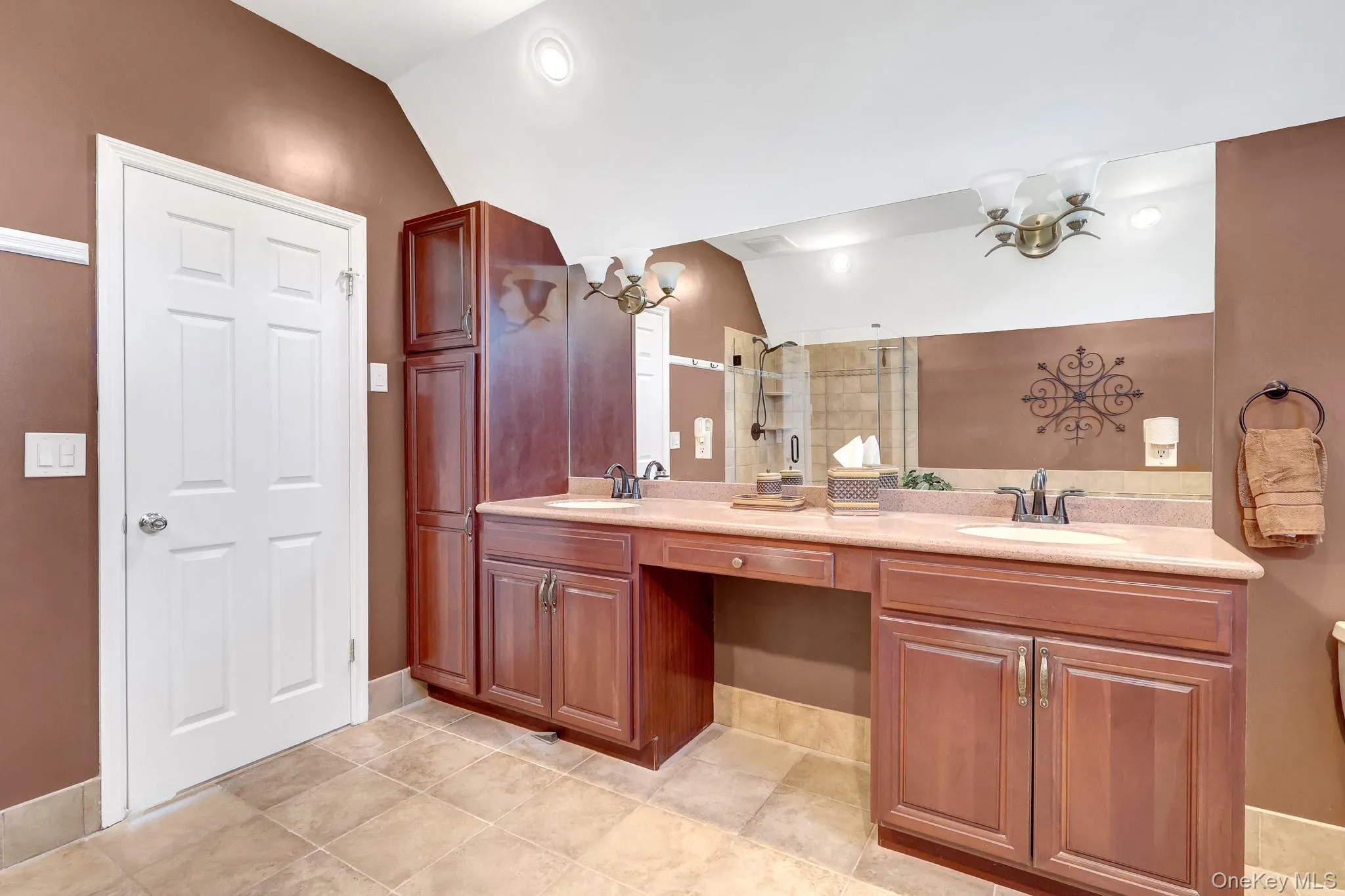 3 Sherwood Drive, Brookhaven, NY, 5 Bedrooms Bedrooms, 11 Rooms Rooms,3 BathroomsBathrooms,Residential,For Rent,Sherwood,0,1041252 3 Sherwood Drive, Brookhaven, NY, 5 Bedrooms Bedrooms, 11 Rooms Rooms,3 BathroomsBathrooms,Residential,For Rent,Sherwood,0,1041252