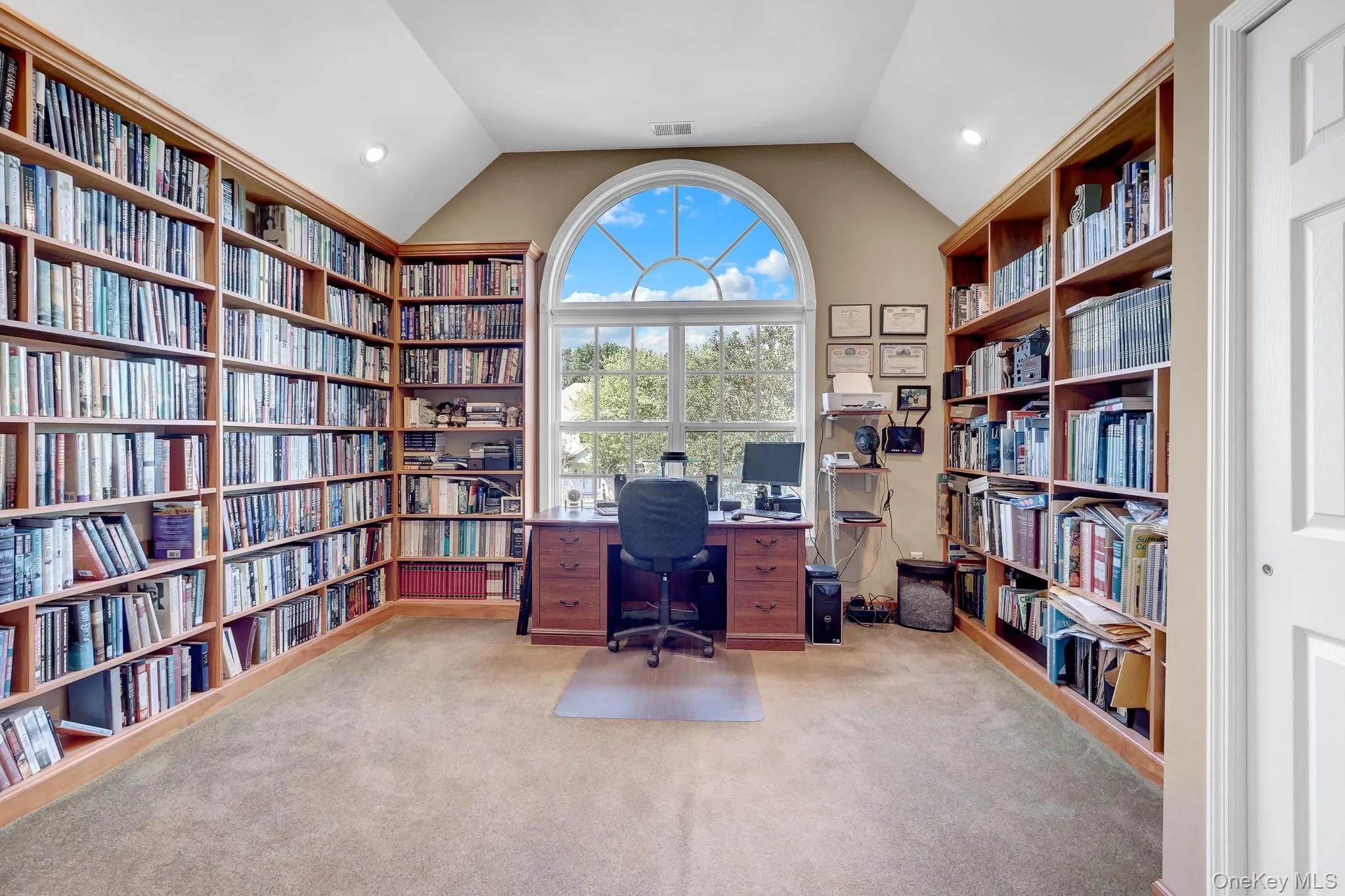 3 Sherwood Drive, Brookhaven, NY, 5 Bedrooms Bedrooms, 11 Rooms Rooms,3 BathroomsBathrooms,Residential,For Rent,Sherwood,0,1041252 3 Sherwood Drive, Brookhaven, NY, 5 Bedrooms Bedrooms, 11 Rooms Rooms,3 BathroomsBathrooms,Residential,For Rent,Sherwood,0,1041252
