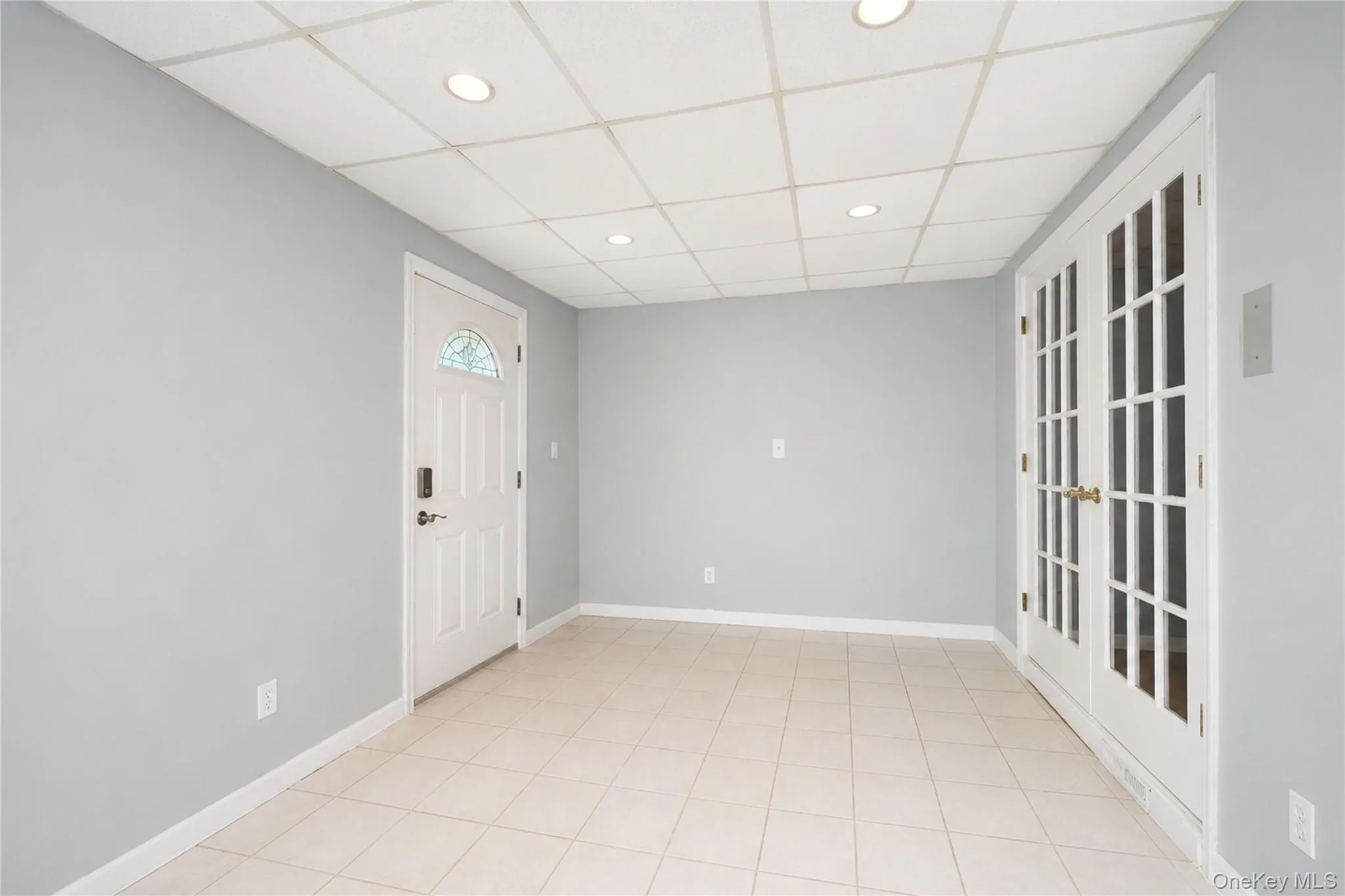 3895 Amboy Road, New York, NY, 2 Bedrooms Bedrooms, 5 Rooms Rooms,1 BathroomBathrooms,Residential,For Rent,Amboy,0,1041255 3895 Amboy Road, New York, NY, 2 Bedrooms Bedrooms, 5 Rooms Rooms,1 BathroomBathrooms,Residential,For Rent,Amboy,0,1041255