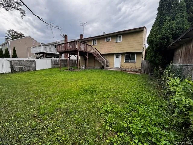 305 10th Avenue, Huntington, NY, 5 Bedrooms Bedrooms, 10 Rooms Rooms,2 BathroomsBathrooms,Residential,For Rent,10th,0,1041256 305 10th Avenue, Huntington, NY, 5 Bedrooms Bedrooms, 10 Rooms Rooms,2 BathroomsBathrooms,Residential,For Rent,10th,0,1041256