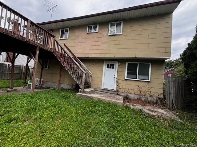 305 10th Avenue, Huntington, NY, 5 Bedrooms Bedrooms, 10 Rooms Rooms,2 BathroomsBathrooms,Residential,For Rent,10th,0,1041256 305 10th Avenue, Huntington, NY, 5 Bedrooms Bedrooms, 10 Rooms Rooms,2 BathroomsBathrooms,Residential,For Rent,10th,0,1041256