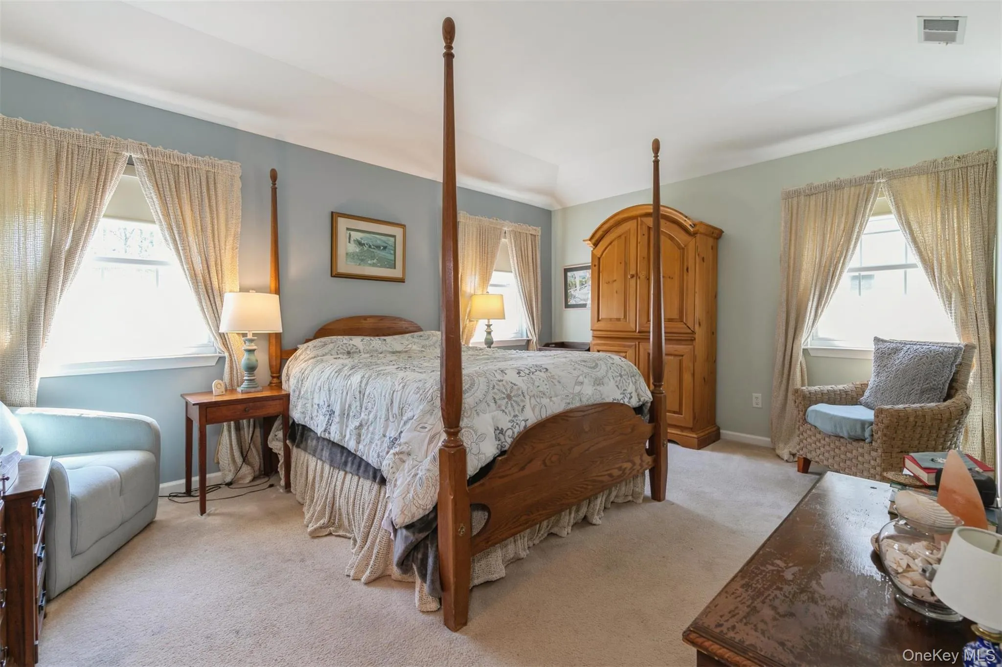 1401 Aerie Way, Southampton, NY, 2 Bedrooms Bedrooms, 6 Rooms Rooms,2 BathroomsBathrooms,Residential,For Rent,Aerie,0,1041260 1401 Aerie Way, Southampton, NY, 2 Bedrooms Bedrooms, 6 Rooms Rooms,2 BathroomsBathrooms,Residential,For Rent,Aerie,0,1041260