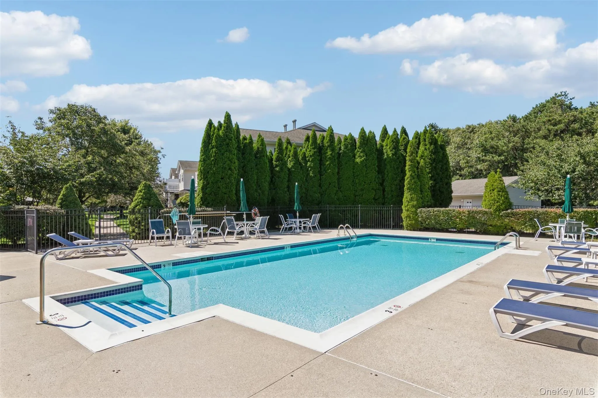 1401 Aerie Way, Southampton, NY, 2 Bedrooms Bedrooms, 6 Rooms Rooms,2 BathroomsBathrooms,Residential,For Rent,Aerie,0,1041260 1401 Aerie Way, Southampton, NY, 2 Bedrooms Bedrooms, 6 Rooms Rooms,2 BathroomsBathrooms,Residential,For Rent,Aerie,0,1041260