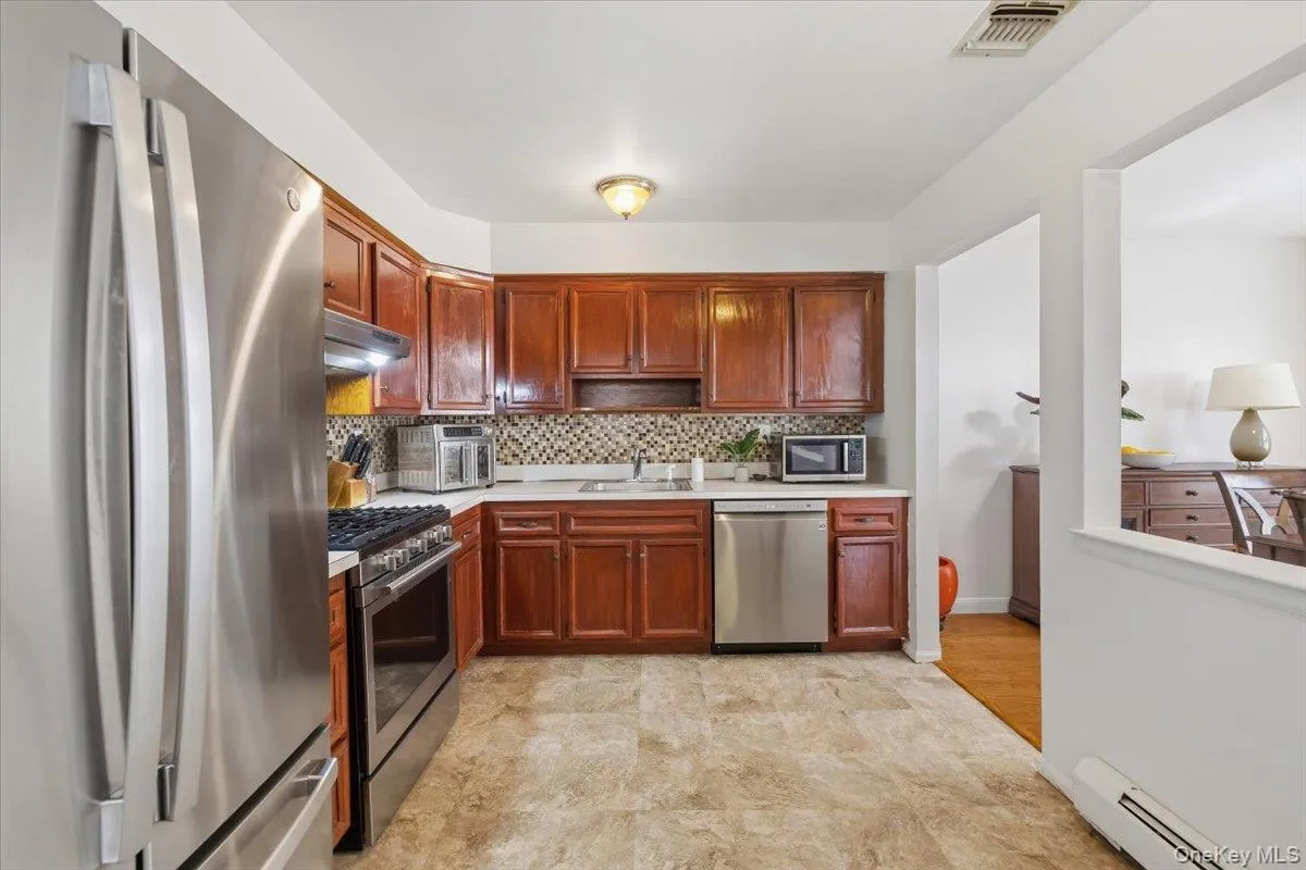 67 Hillside Avenue, Haverstraw, NY, 4 Bedrooms Bedrooms, 9 Rooms Rooms,2 BathroomsBathrooms,Residential,For Rent,Hillside,0,1041261 67 Hillside Avenue, Haverstraw, NY, 4 Bedrooms Bedrooms, 9 Rooms Rooms,2 BathroomsBathrooms,Residential,For Rent,Hillside,0,1041261
