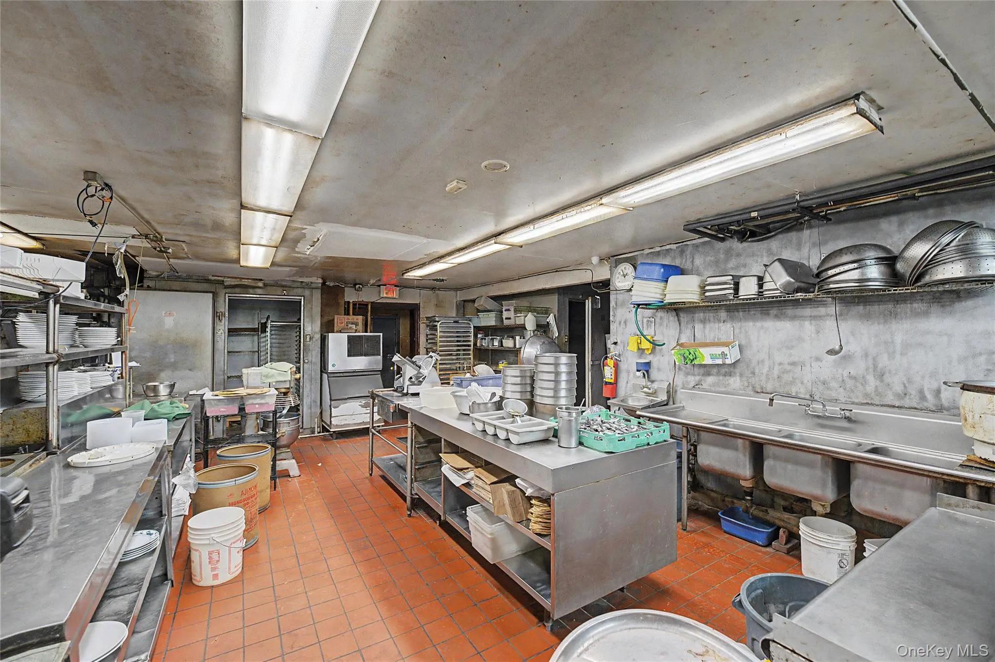 504 Larkfield Rd, Huntington, NY, ,Commercial Lease,For Rent,Larkfield Rd,0,1041263 504 Larkfield Rd, Huntington, NY, ,Commercial Lease,For Rent,Larkfield Rd,0,1041263