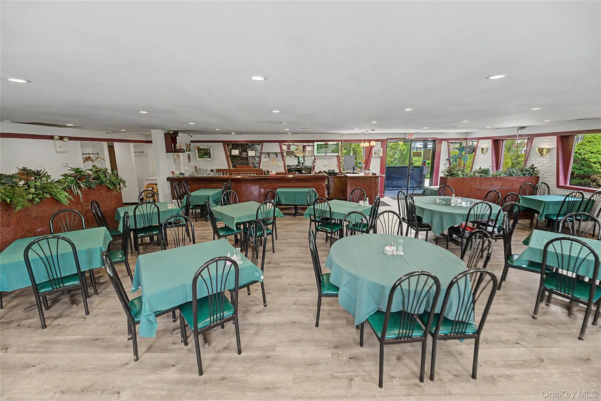 504 Larkfield Rd, Huntington, NY, ,Commercial Lease,For Rent,Larkfield Rd,0,1041263 504 Larkfield Rd, Huntington, NY, ,Commercial Lease,For Rent,Larkfield Rd,0,1041263