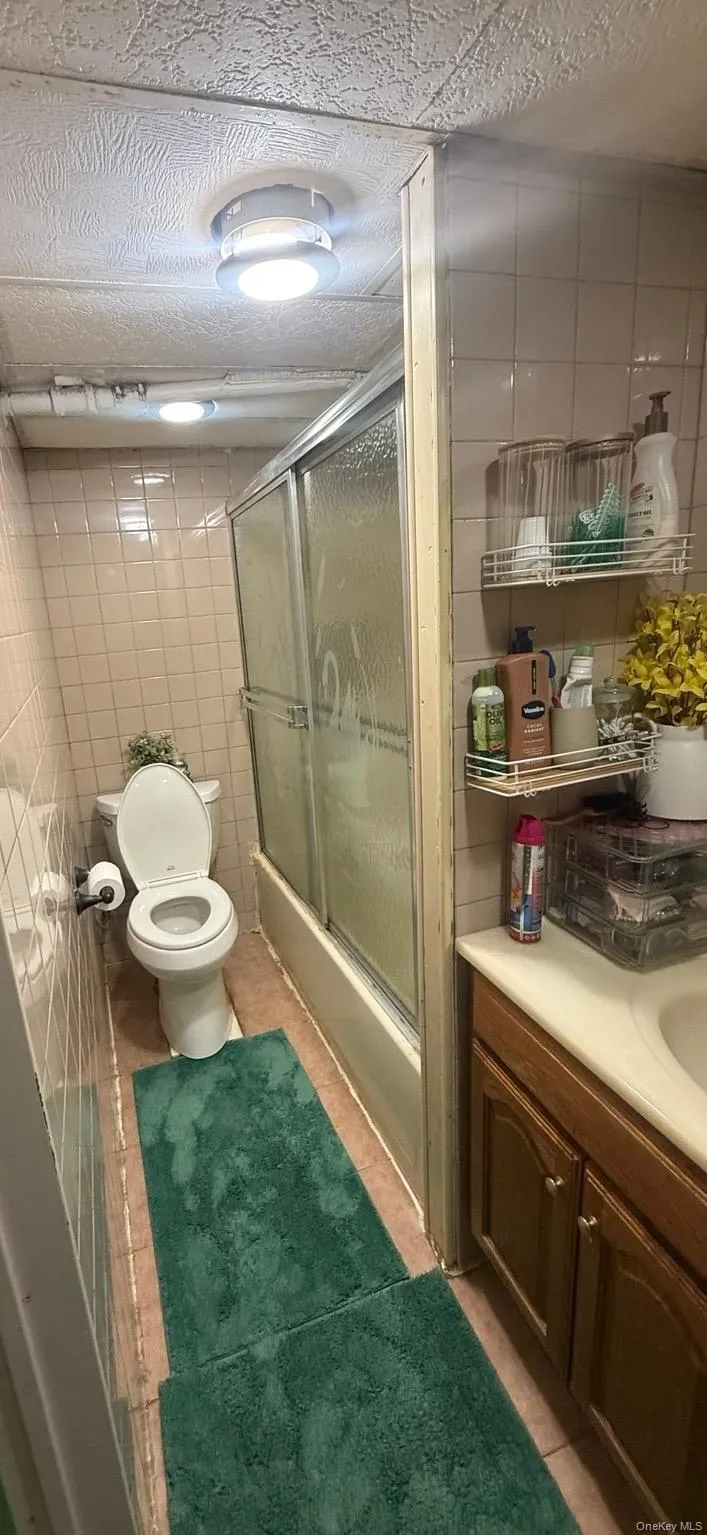 149-45 122nd Street, New York, NY, 3 Bedrooms Bedrooms, 7 Rooms Rooms,2 BathroomsBathrooms,Residential,For Rent,122nd,0,1041267 149-45 122nd Street, New York, NY, 3 Bedrooms Bedrooms, 7 Rooms Rooms,2 BathroomsBathrooms,Residential,For Rent,122nd,0,1041267