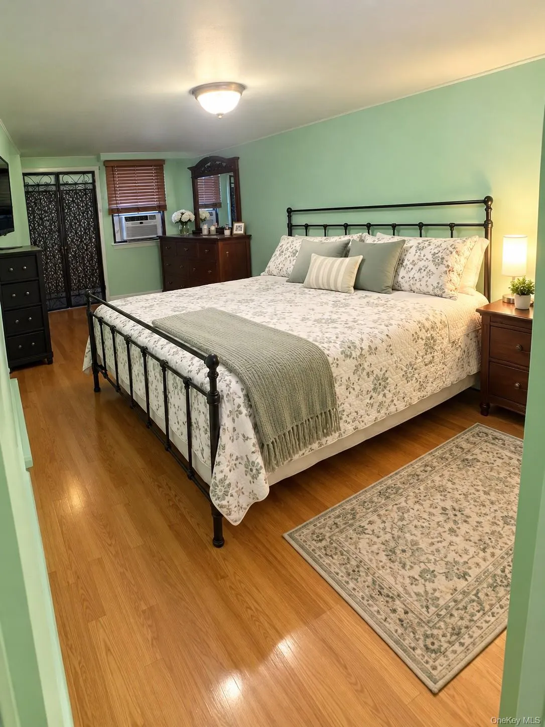149-45 122nd Street, New York, NY, 3 Bedrooms Bedrooms, 7 Rooms Rooms,2 BathroomsBathrooms,Residential,For Rent,122nd,0,1041267 149-45 122nd Street, New York, NY, 3 Bedrooms Bedrooms, 7 Rooms Rooms,2 BathroomsBathrooms,Residential,For Rent,122nd,0,1041267