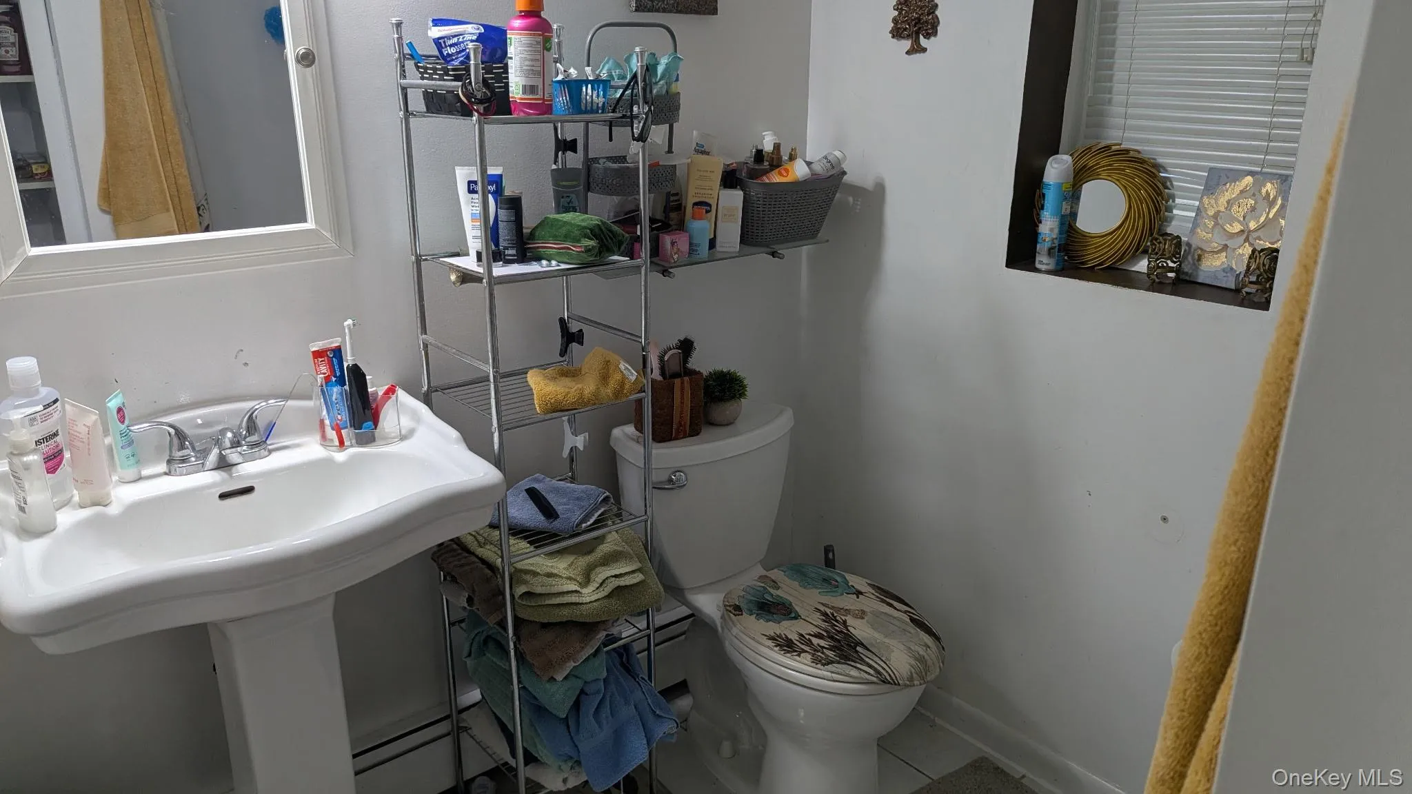 21 Kleitz Avenue, Highlands, NY, 3 Bedrooms Bedrooms, 5 Rooms Rooms,1 BathroomBathrooms,Residential,For Rent,Kleitz,0,1041268 21 Kleitz Avenue, Highlands, NY, 3 Bedrooms Bedrooms, 5 Rooms Rooms,1 BathroomBathrooms,Residential,For Rent,Kleitz,0,1041268